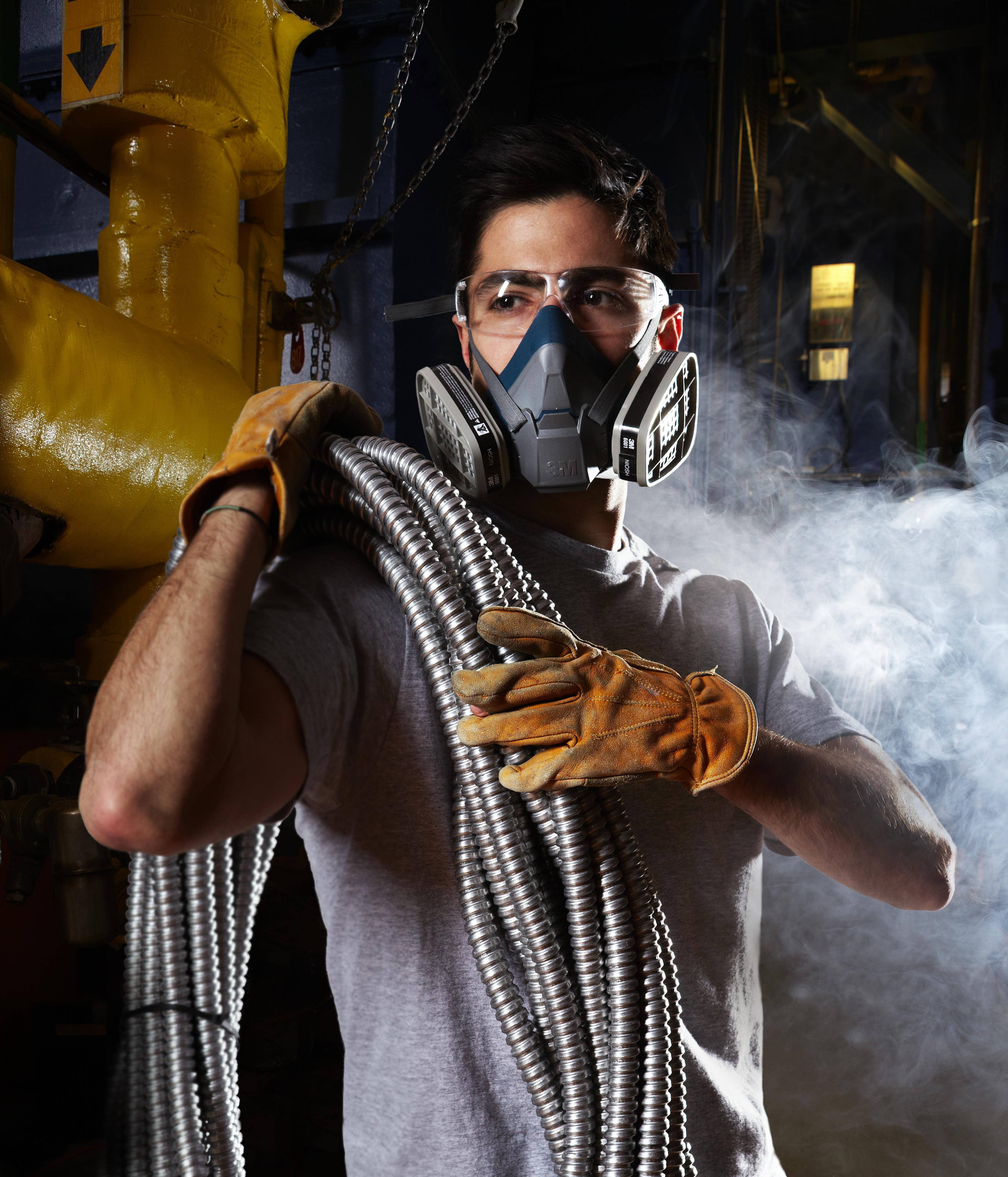 3M&trade; 7000128240