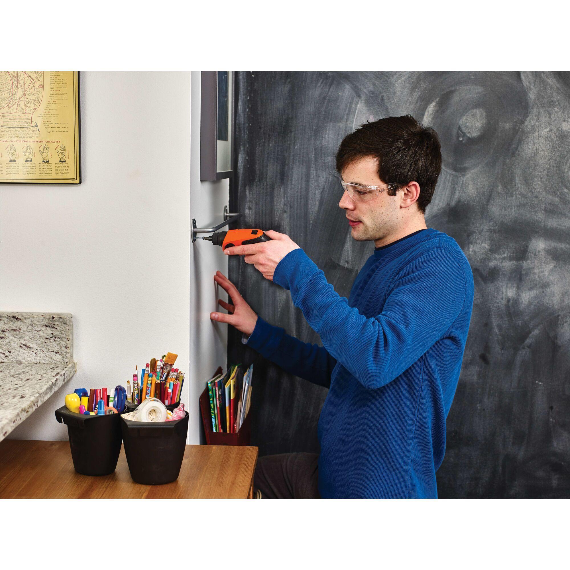 Black+Decker® BDCS20C BLD BDCS20C