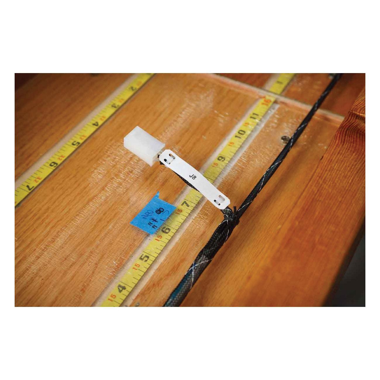 Brady® HSNX-400-2-WT-S