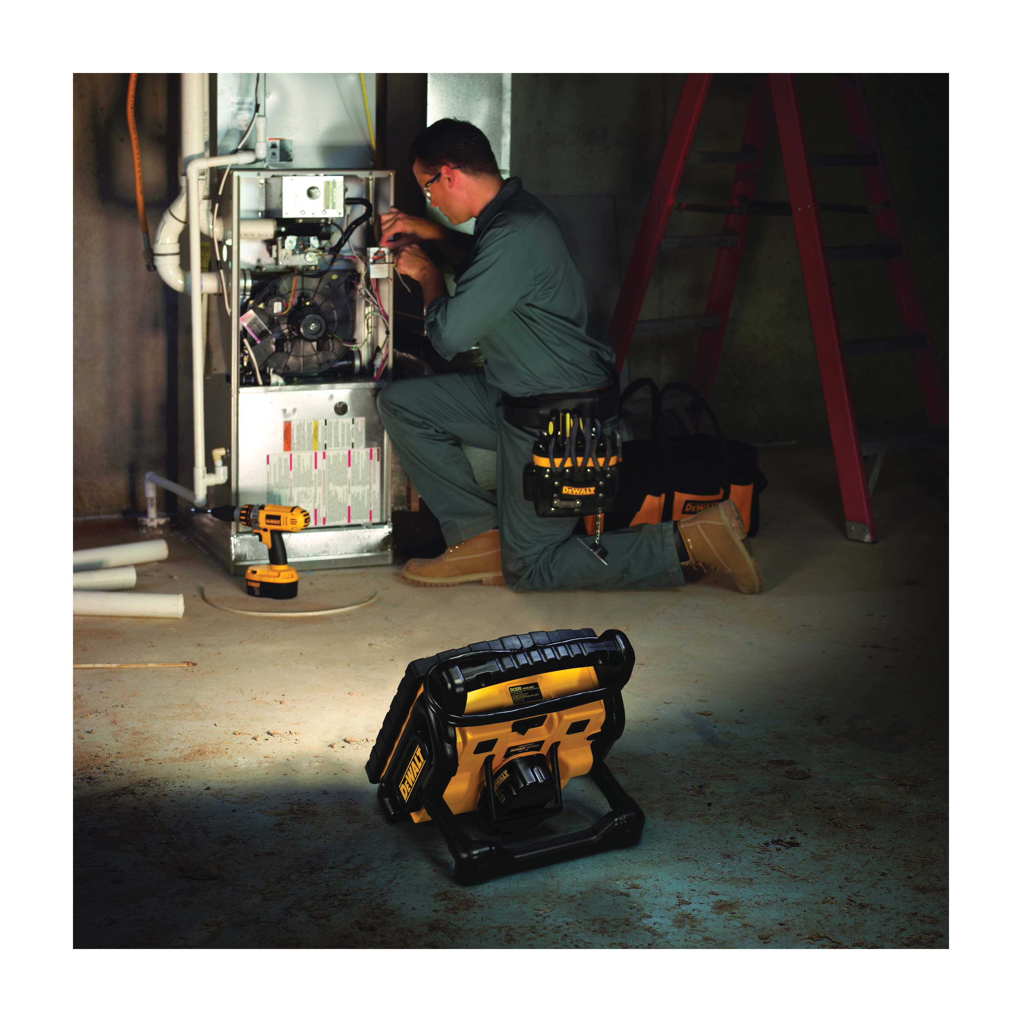 DeWALT® DC020