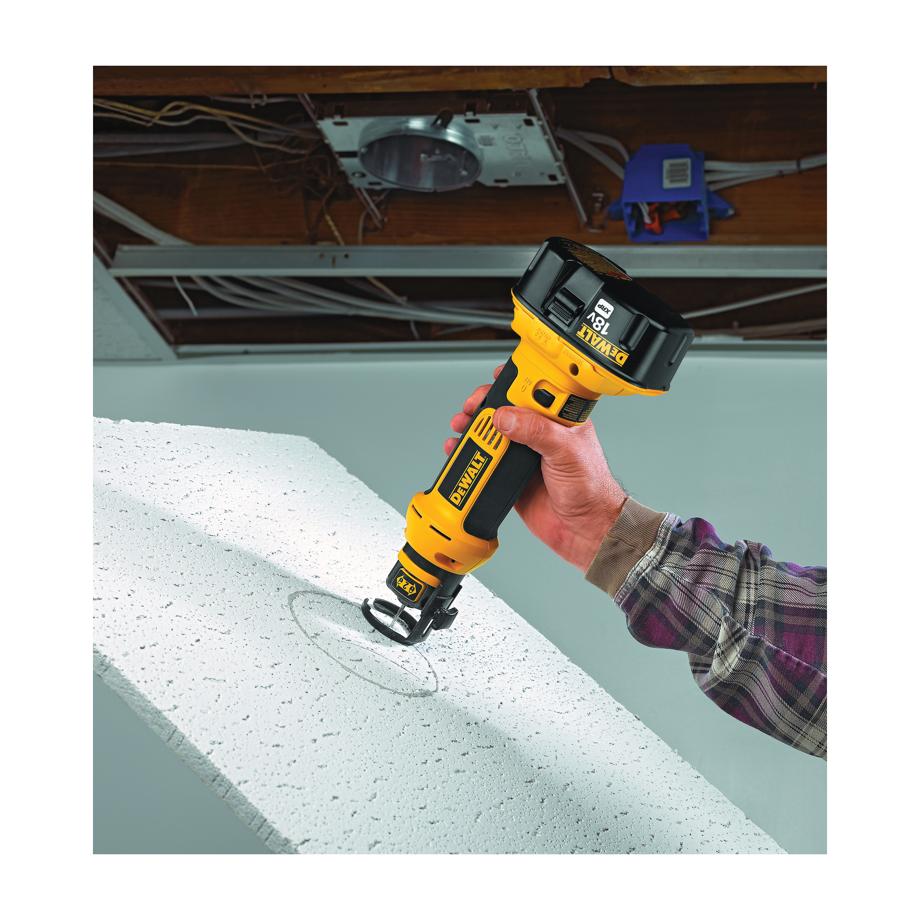 DeWALT® DC550KA