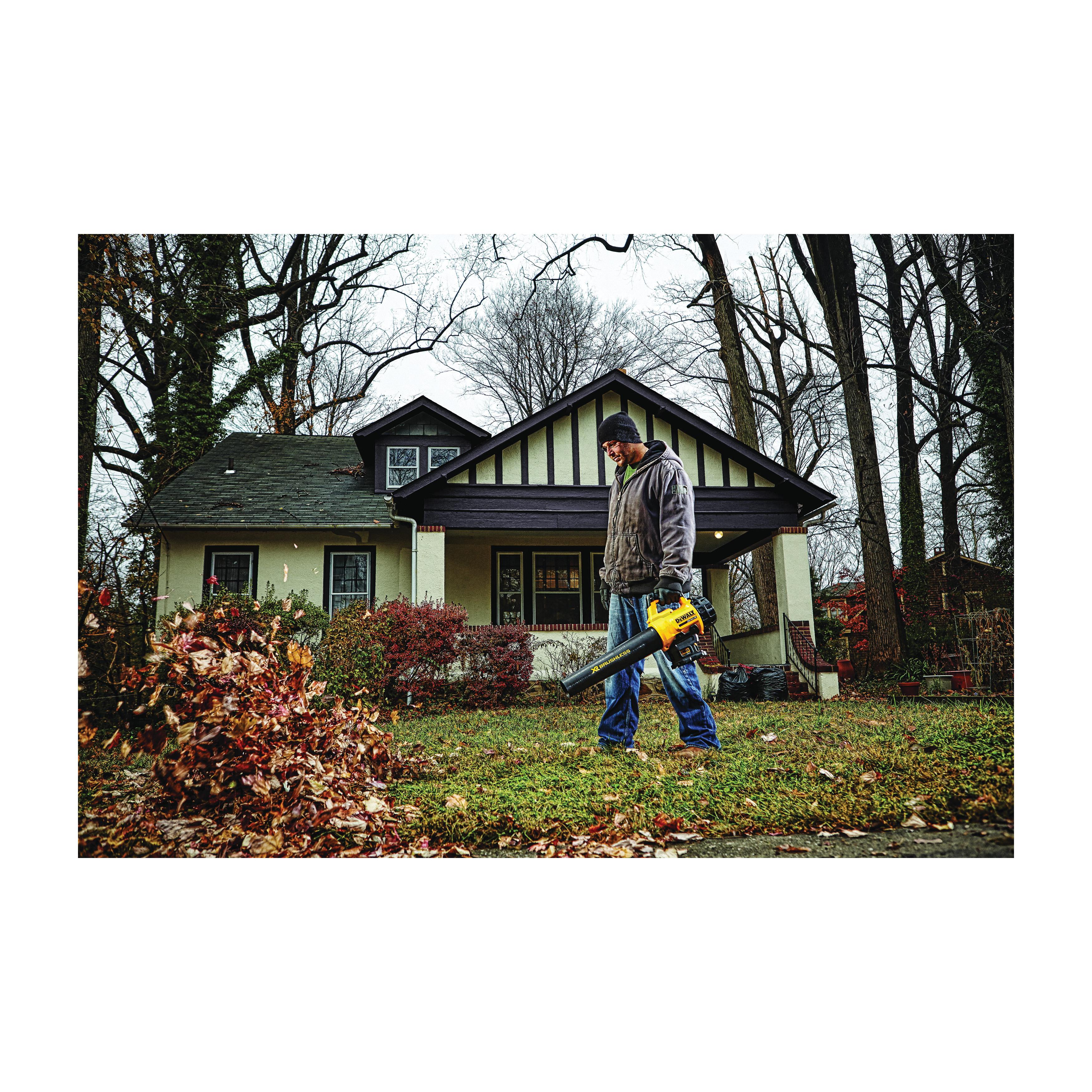 DeWalt&reg; DCBL720B BLD DCBL720B