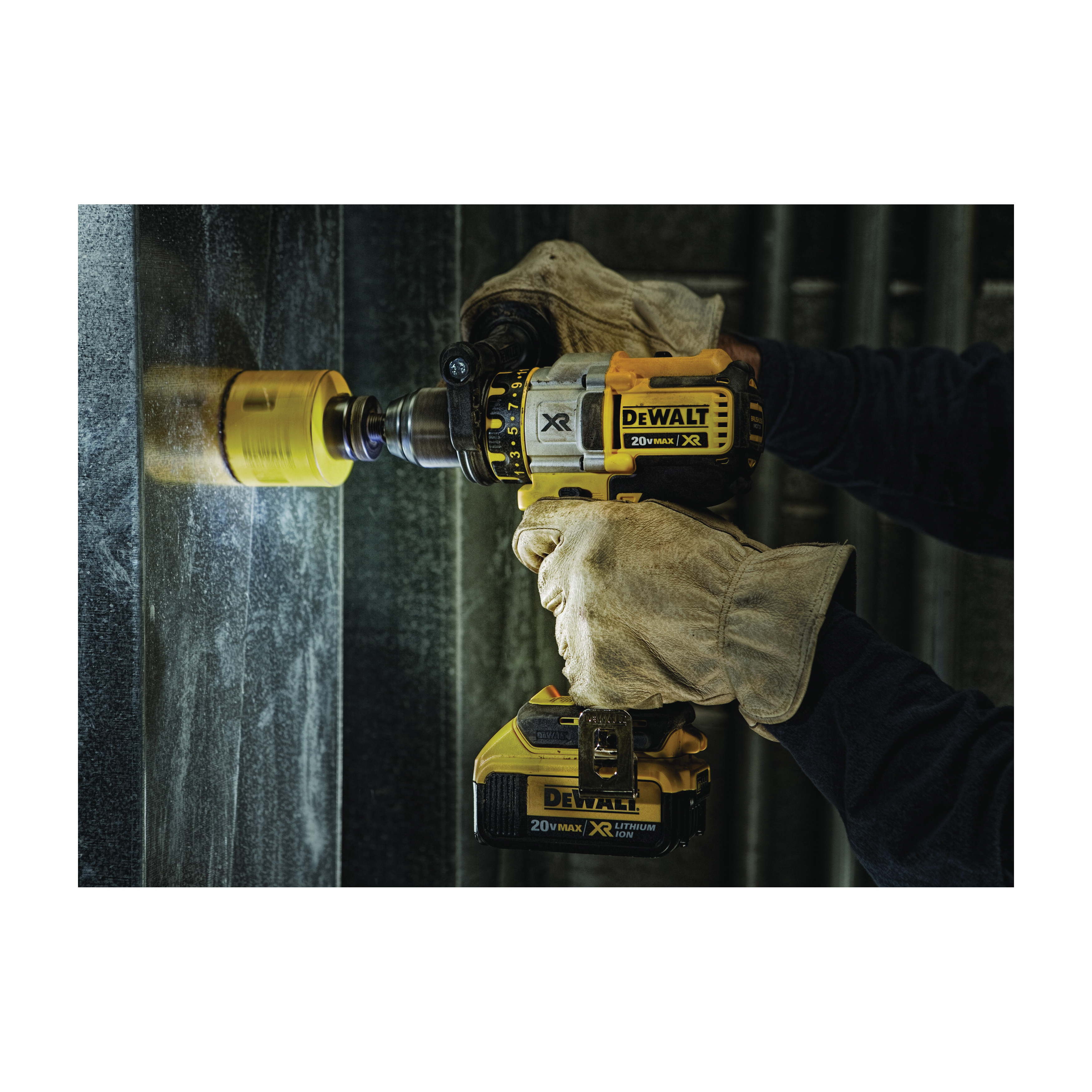 DeWalt&reg; DCD990M2 BLD DCD990M2/DCB204