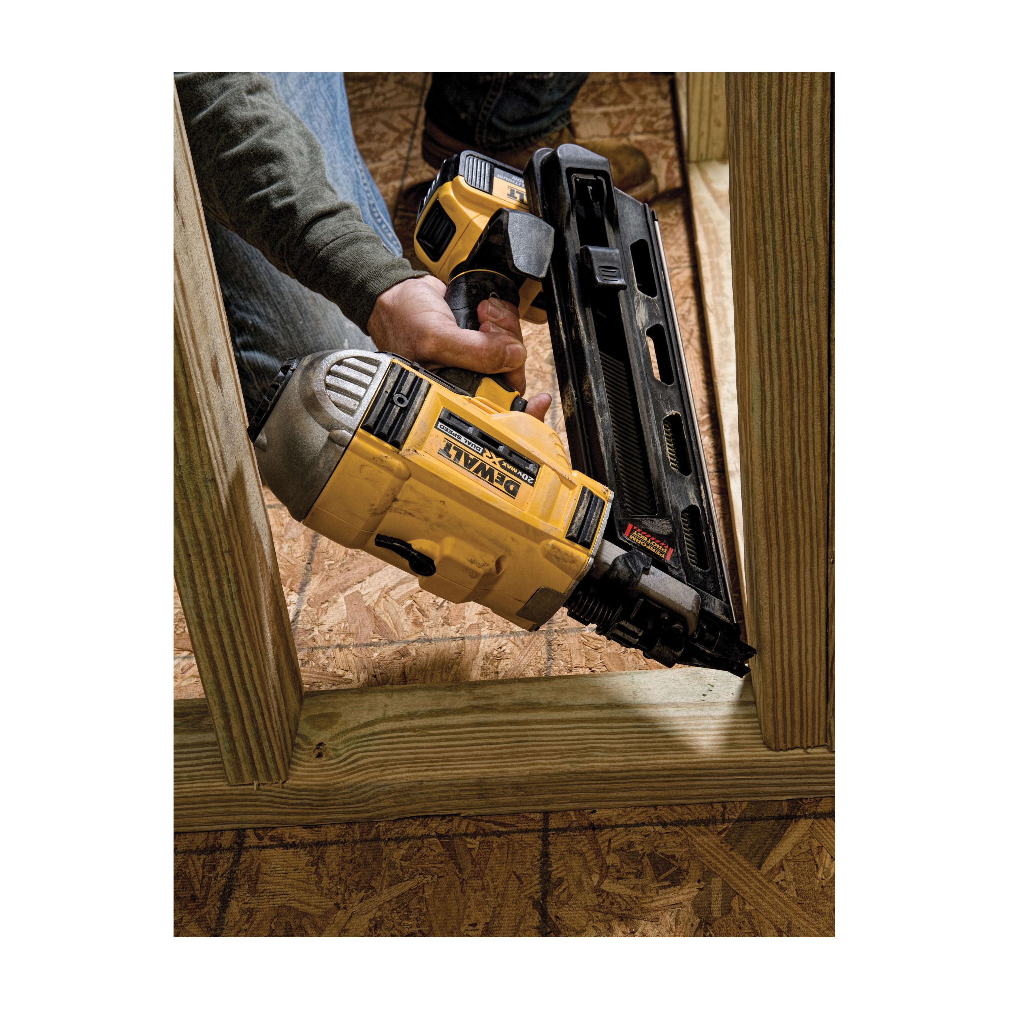DeWALT&reg; DCN692M1 DEWT-DCN692M1
