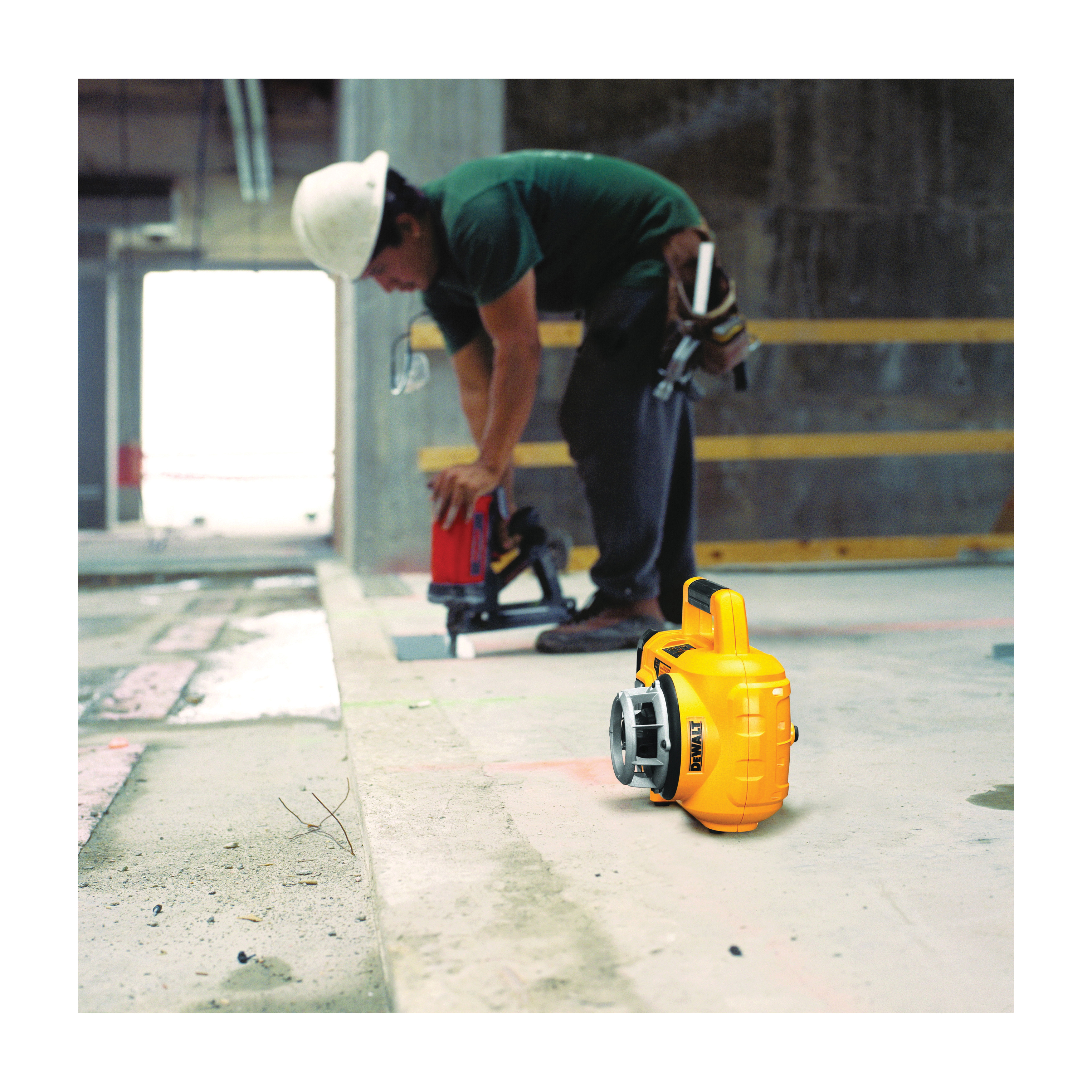 DeWALT® DW079KD