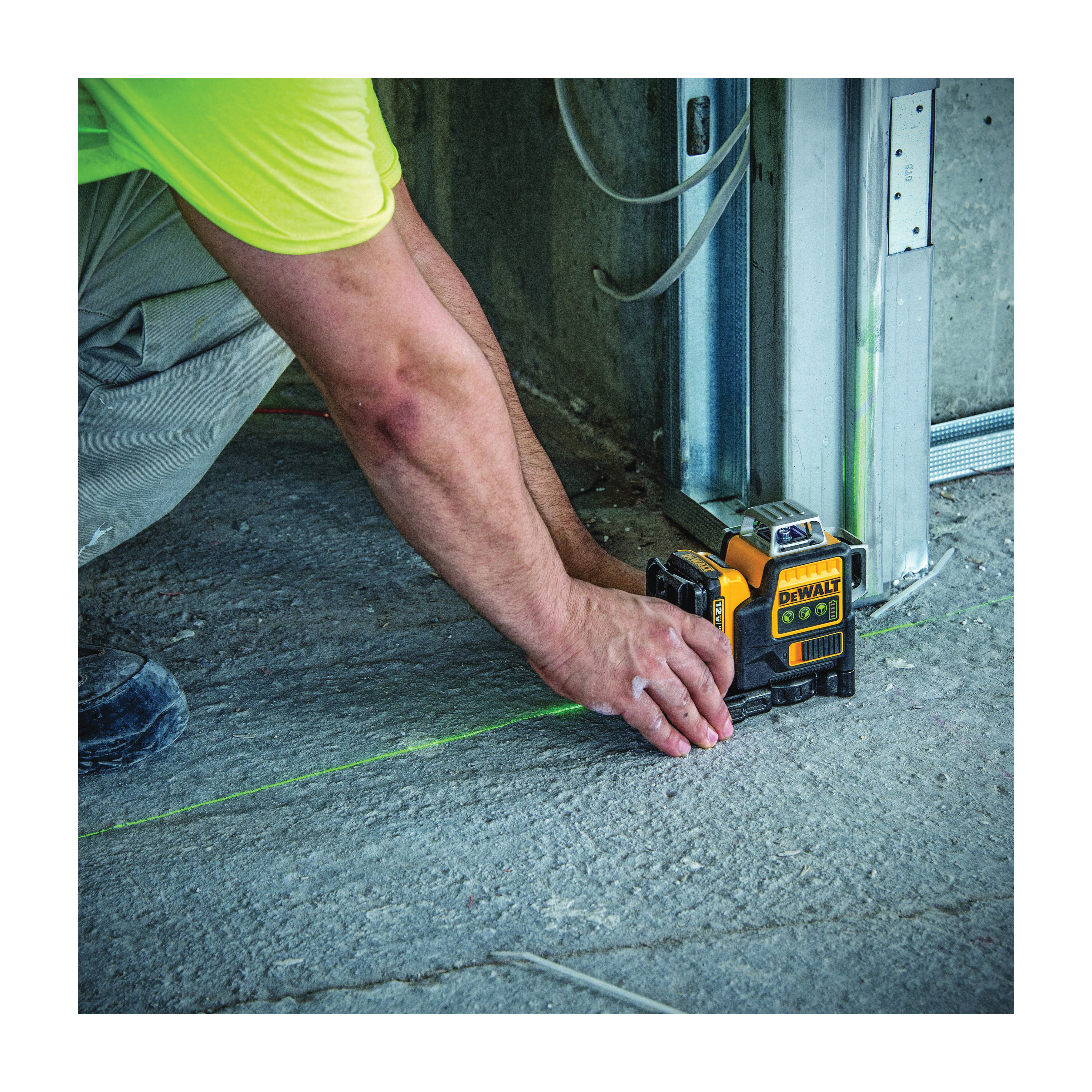 slide DeWalt® DW089LG