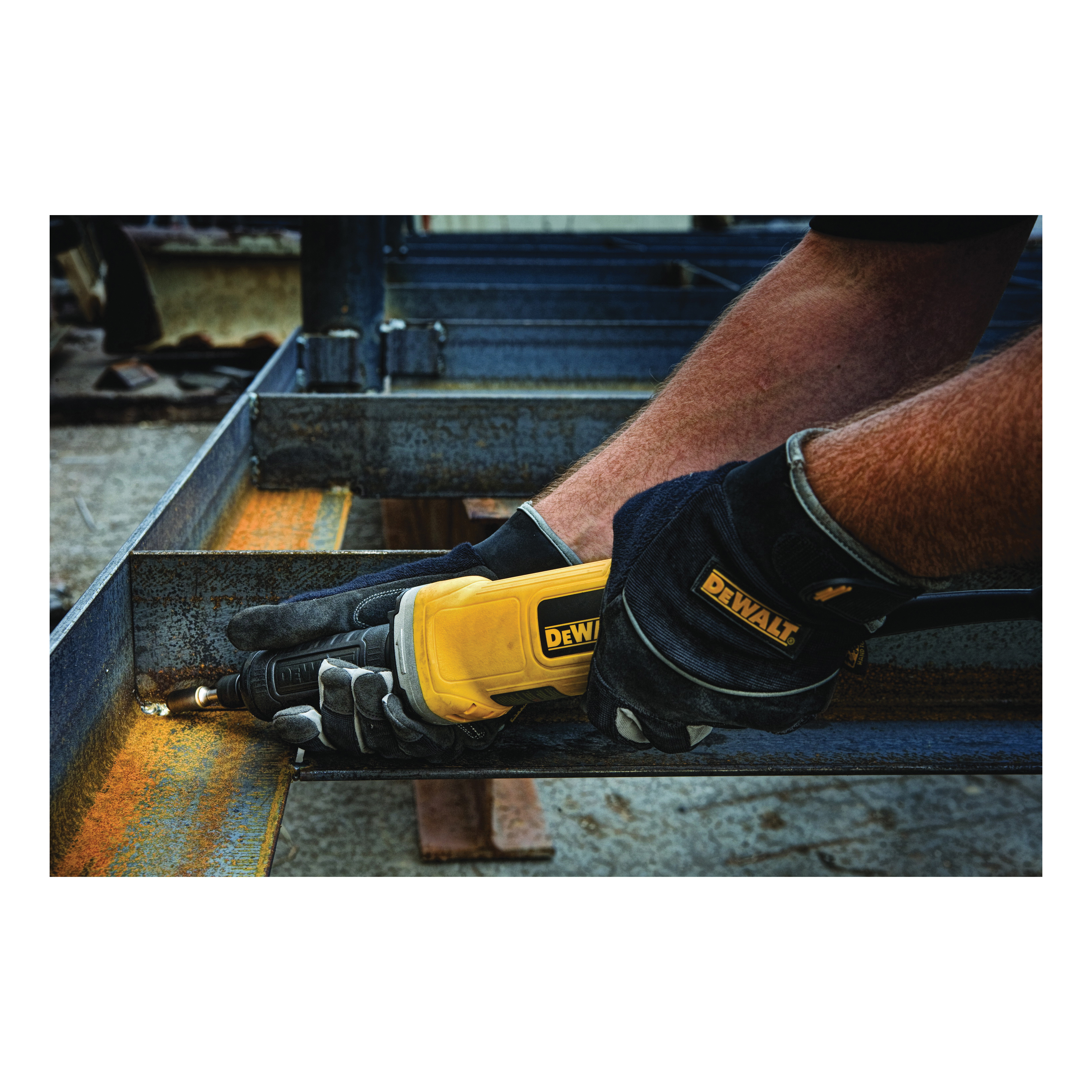 slide DeWalt® DWE4887N
