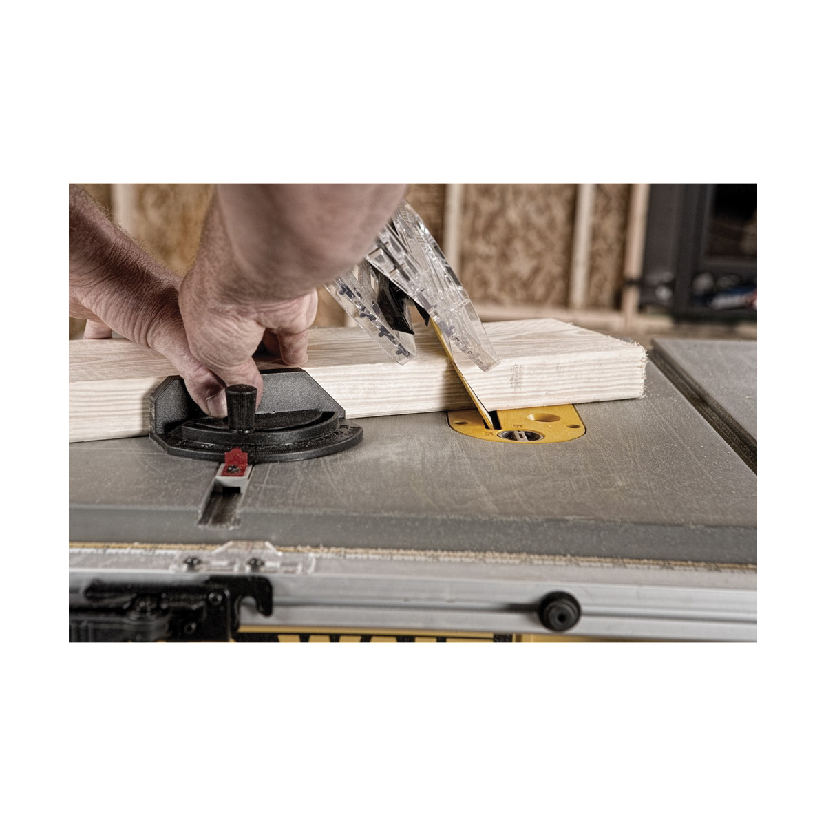 DeWALT&reg; DWE7491RS DEWT-DWE7491RS