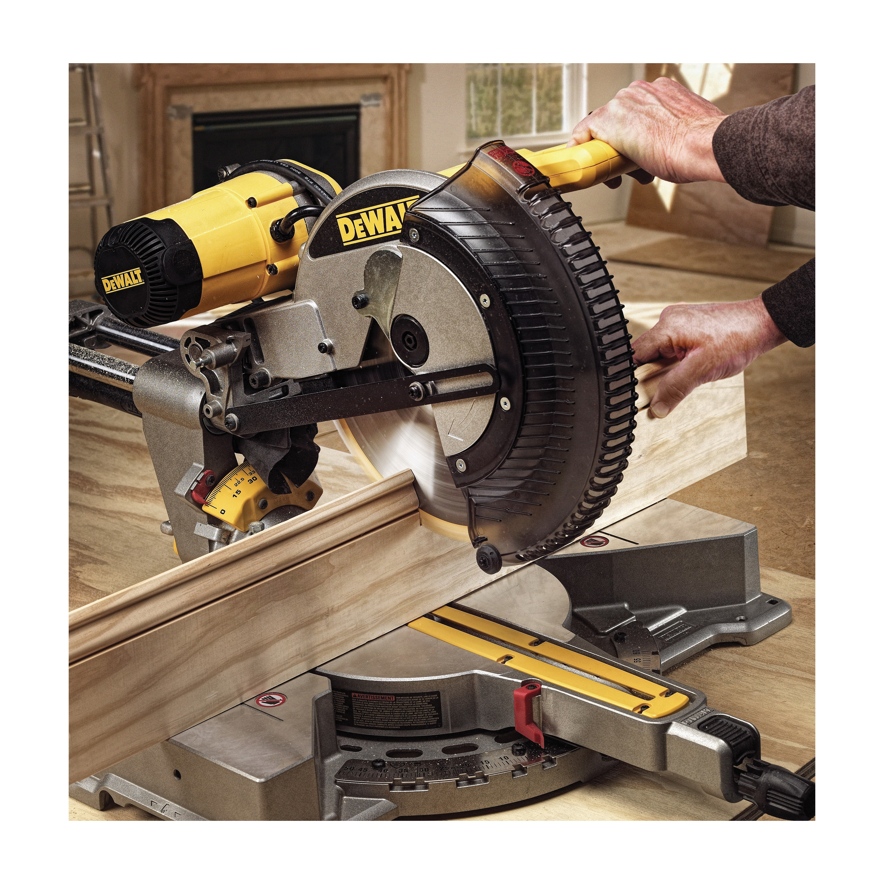 DeWALT&reg; DWS709