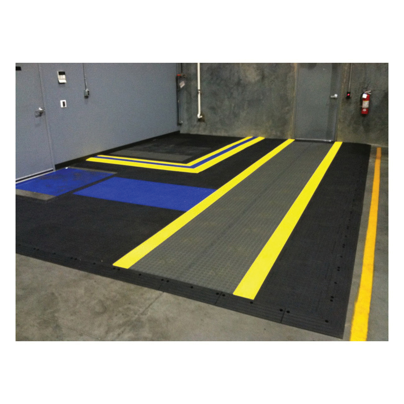 ErgoDeck&reg; 566.78x18x18BK-CS10 WEA 566.78X18X18BK-CS10