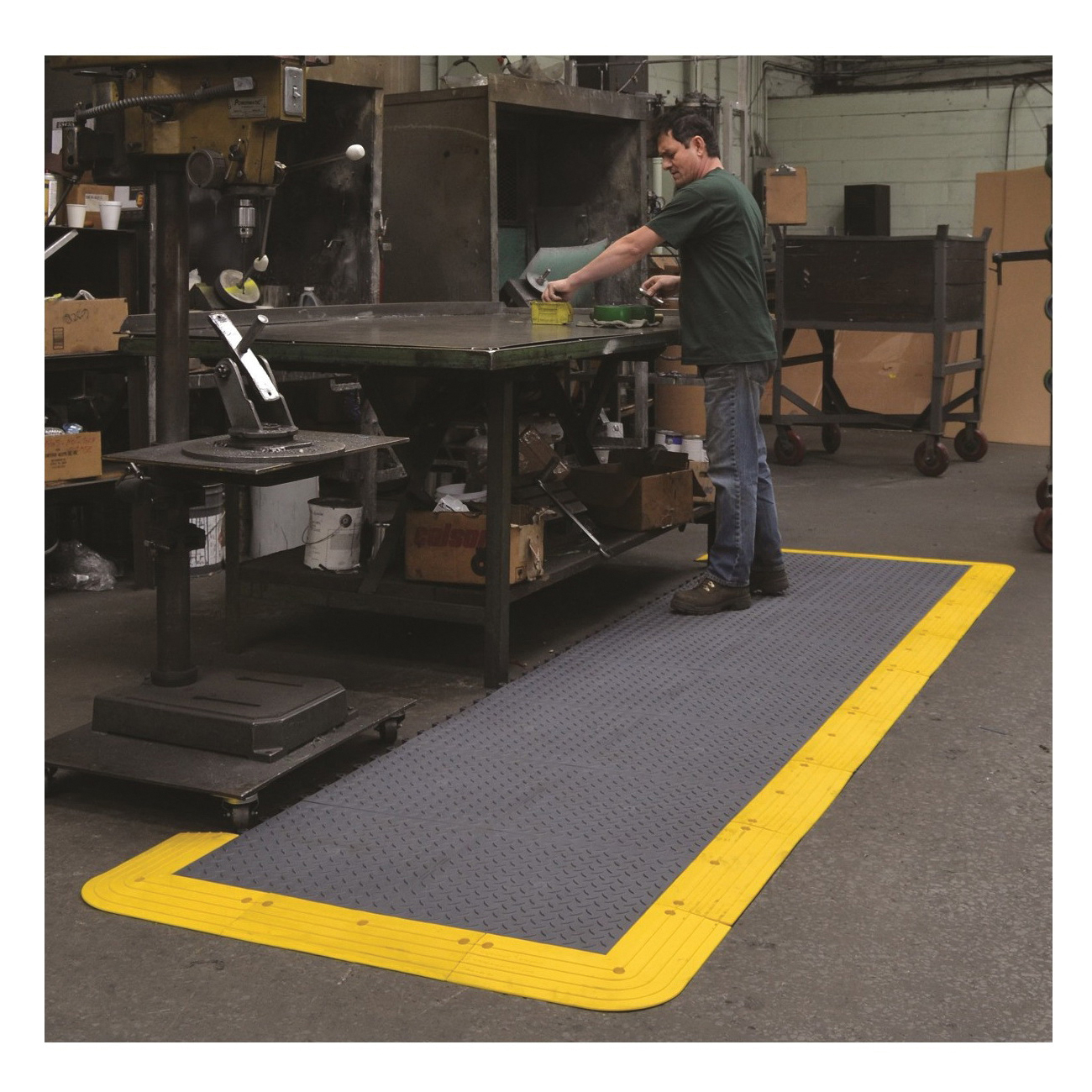 ErgoDeck&reg; 590.78x18x18BK-CS10 WEA 590.78X18X18BK-CS10