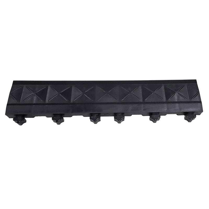 Ergo Advantage AG4-Y Gritted Side Male Safety Edge Ramp, Yellow, PVC, 18 in L x 4 in W x 1 in THK