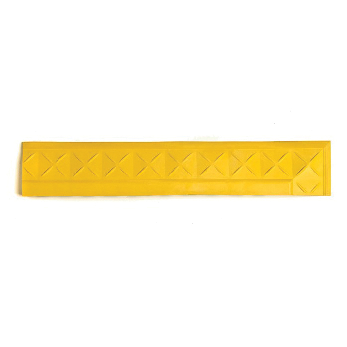 Ergo Advantage A4-B Side Male Safety Edge Ramp, Black, PVC, 18 in L x 4 in W x 1 in THK