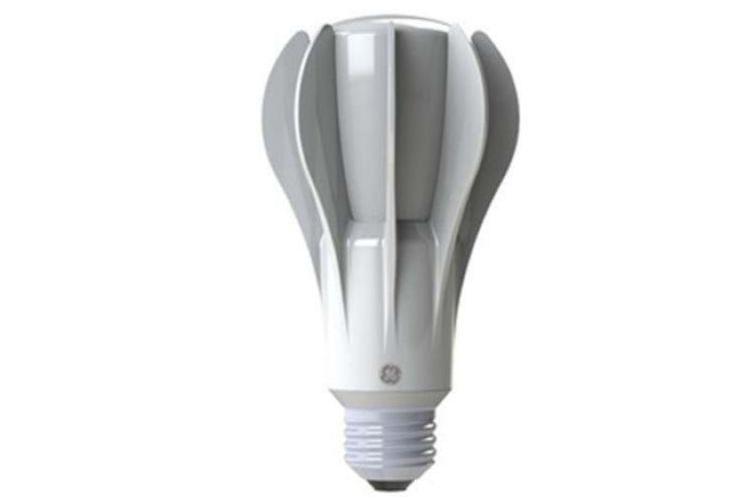 GE Lamps LED12DA21/830FE