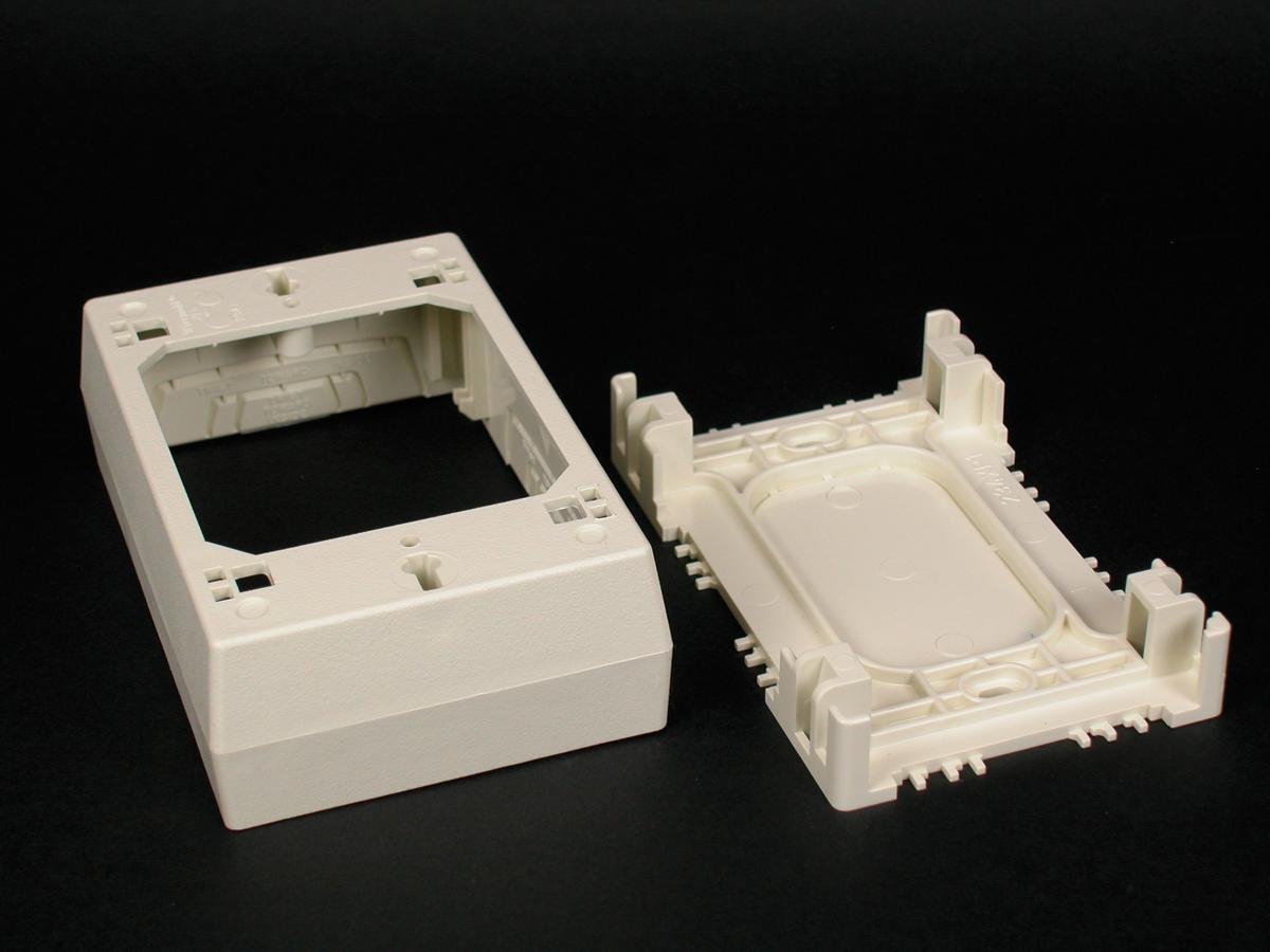 Wiremold® 2347