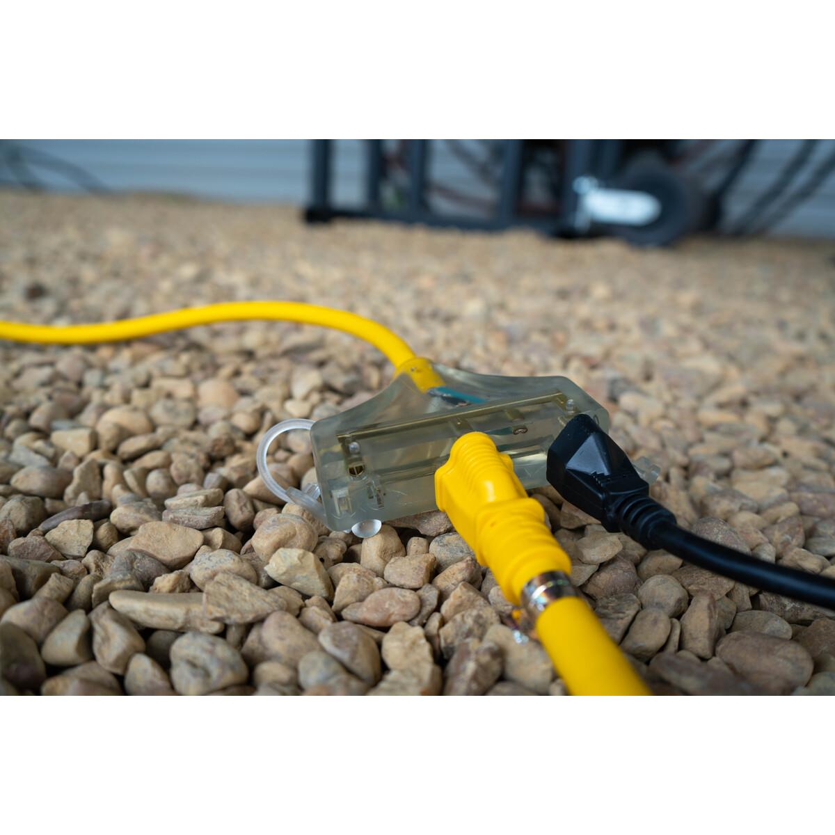 Southwire&reg; Surge Guard&reg; 14880023-6 1-ph Type SJTW-A Heavy Duty Right Angle GFCI Plug Tri-Cord, 120 V AC, 15 A, 12 AWG Conductor, 3 Outlets