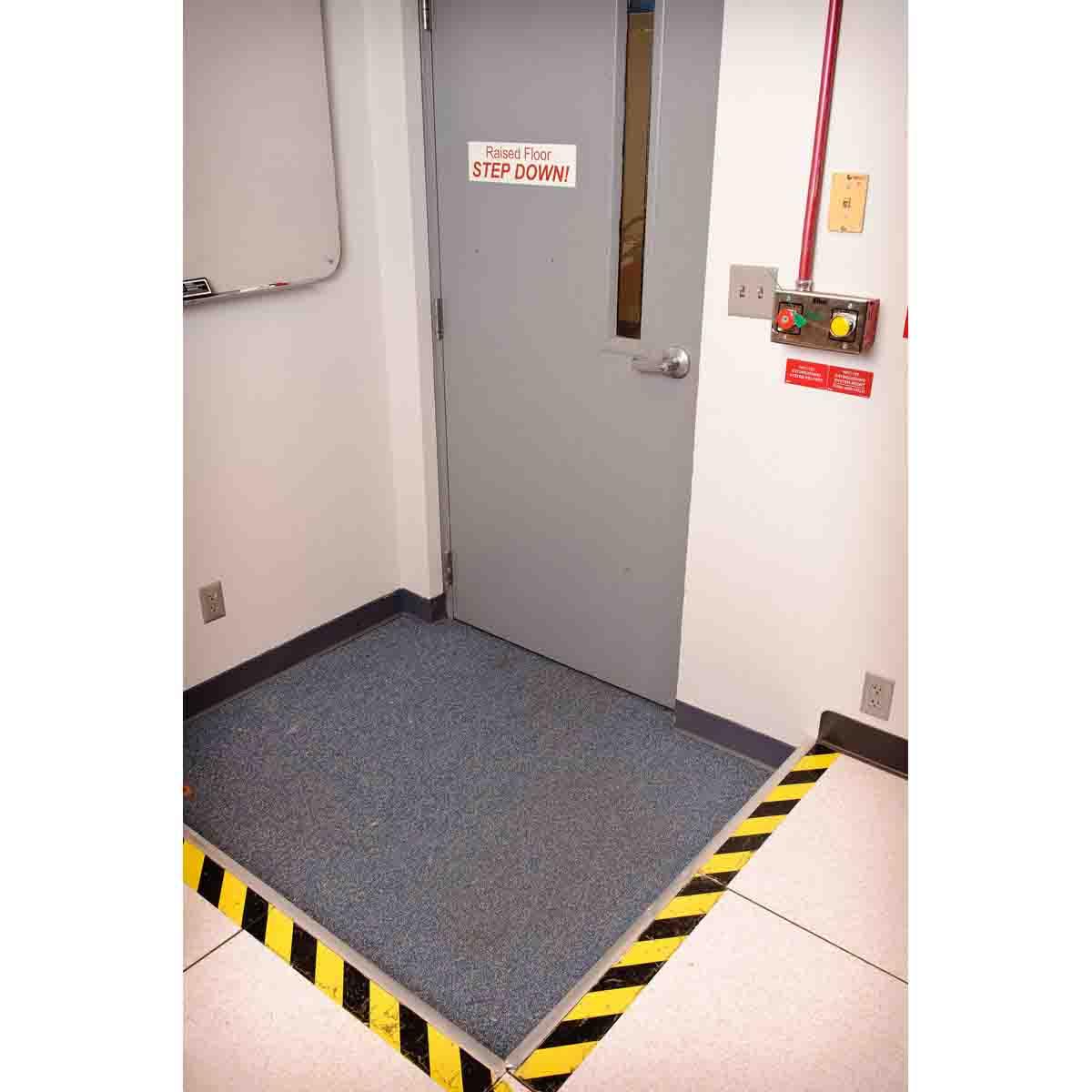 Brady&reg; B30C-1125-581-WT