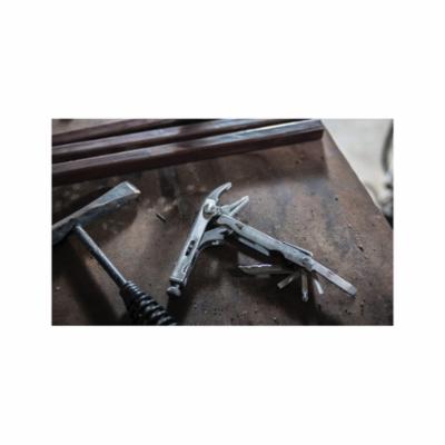 Leatherman&reg; Crunch&reg; 68010203K Folding Heavy Duty Multi-Tool, 15 Tools