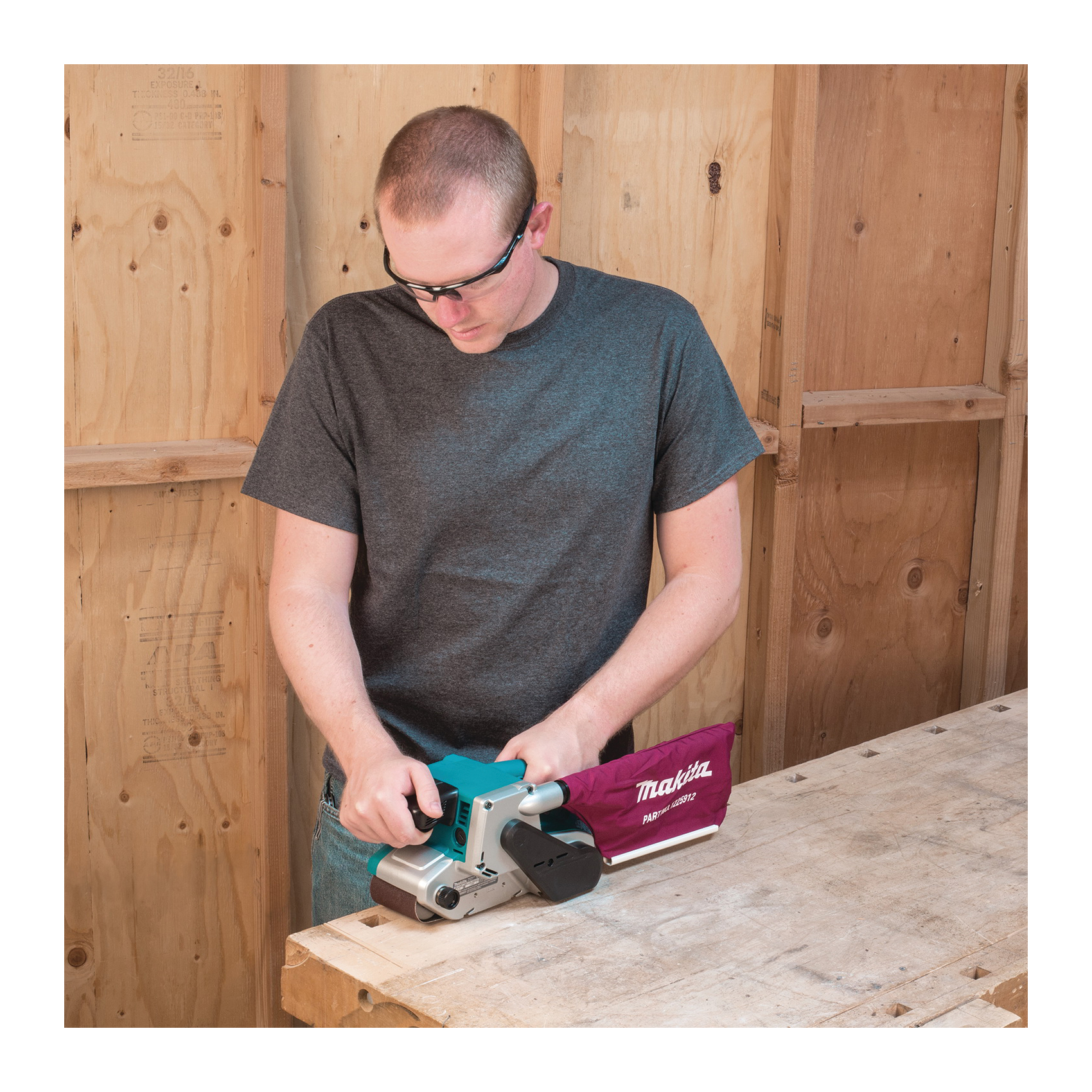 Makita&reg; 9903 Corded Belt Sander, 21 in L x 3 in W Belt, 120 V AC, Teal