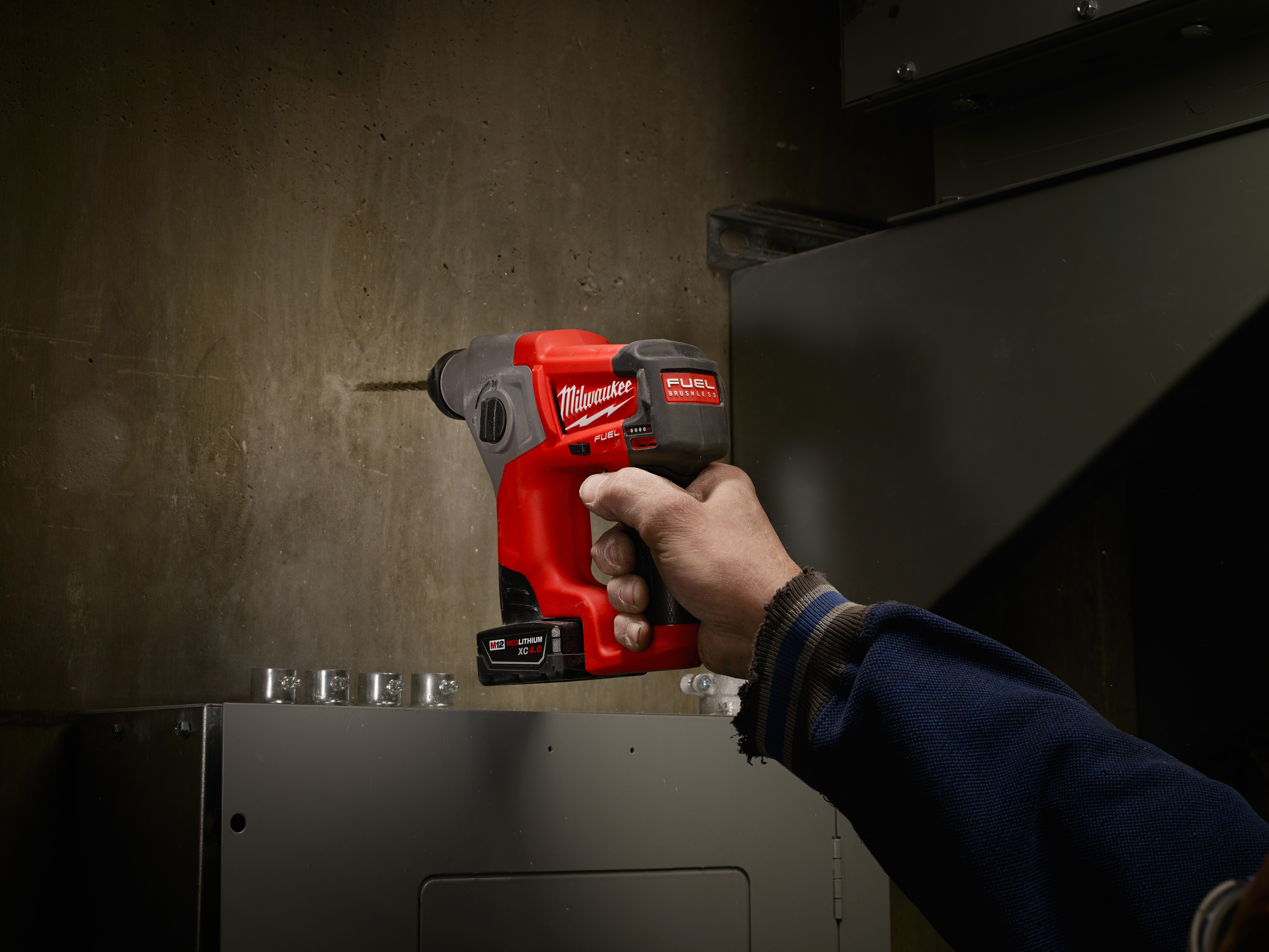 Milwaukee® 2416-20