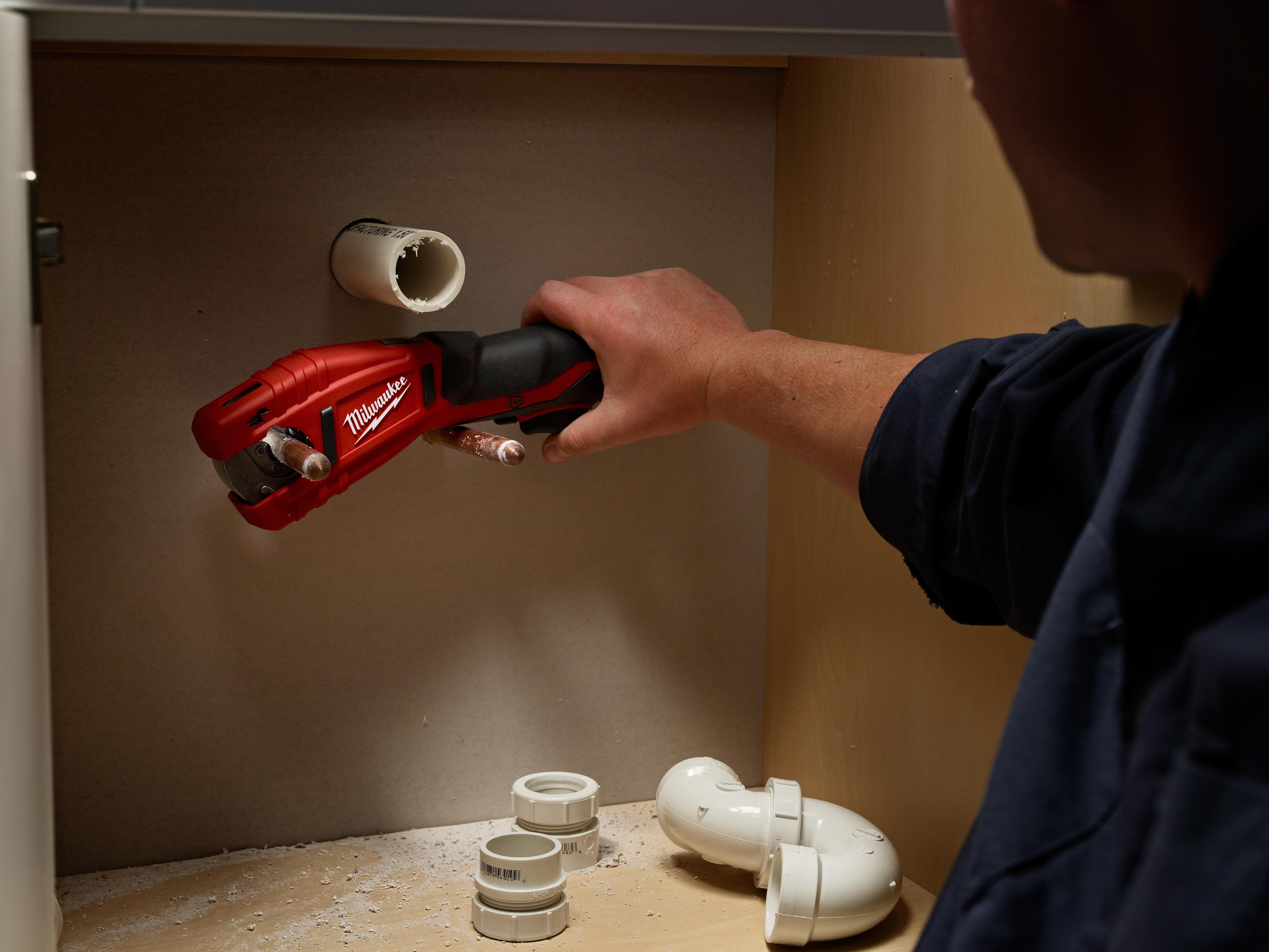 Milwaukee® 2471-20 26315