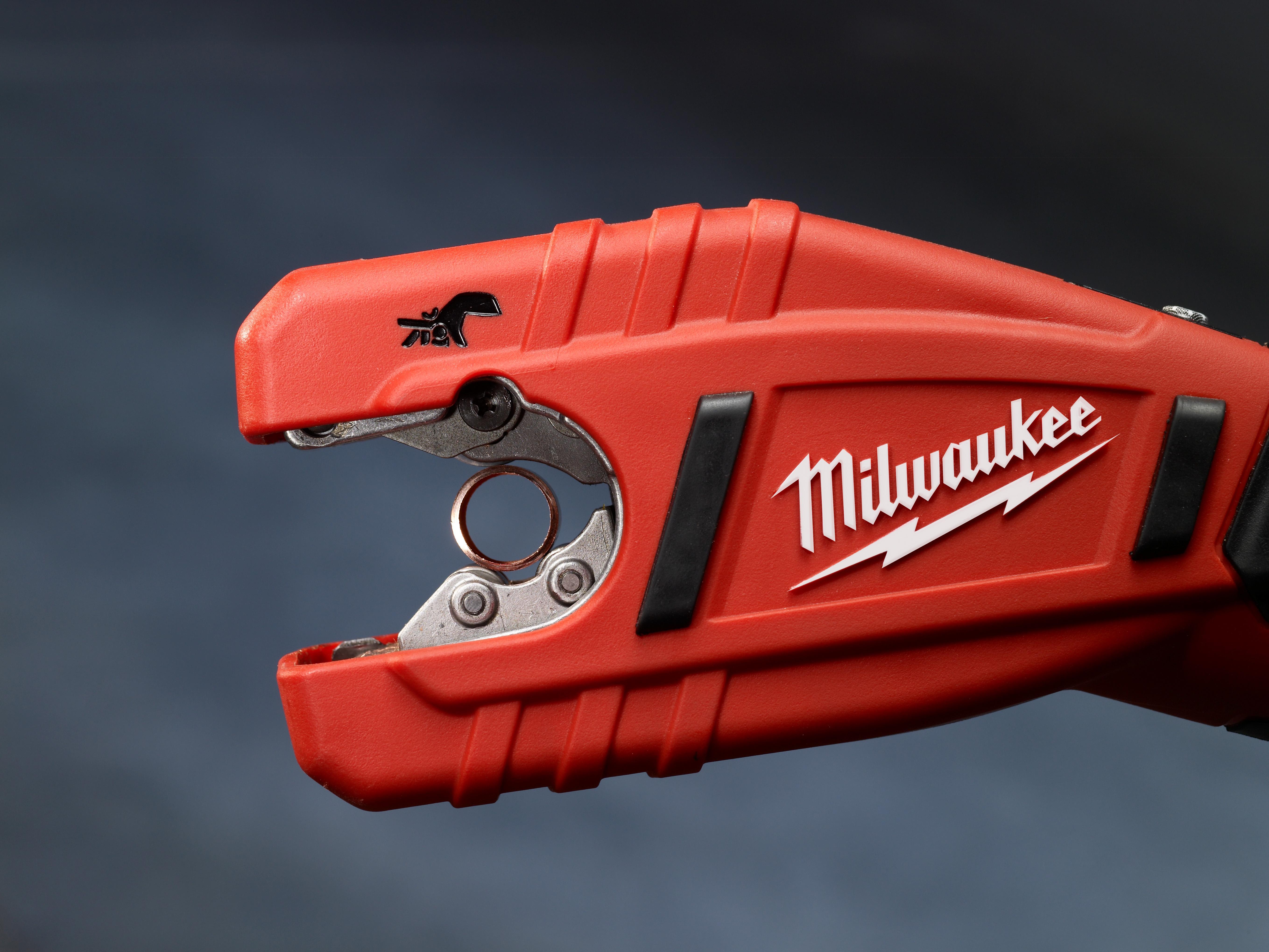 Milwaukee® 2471-20 26315