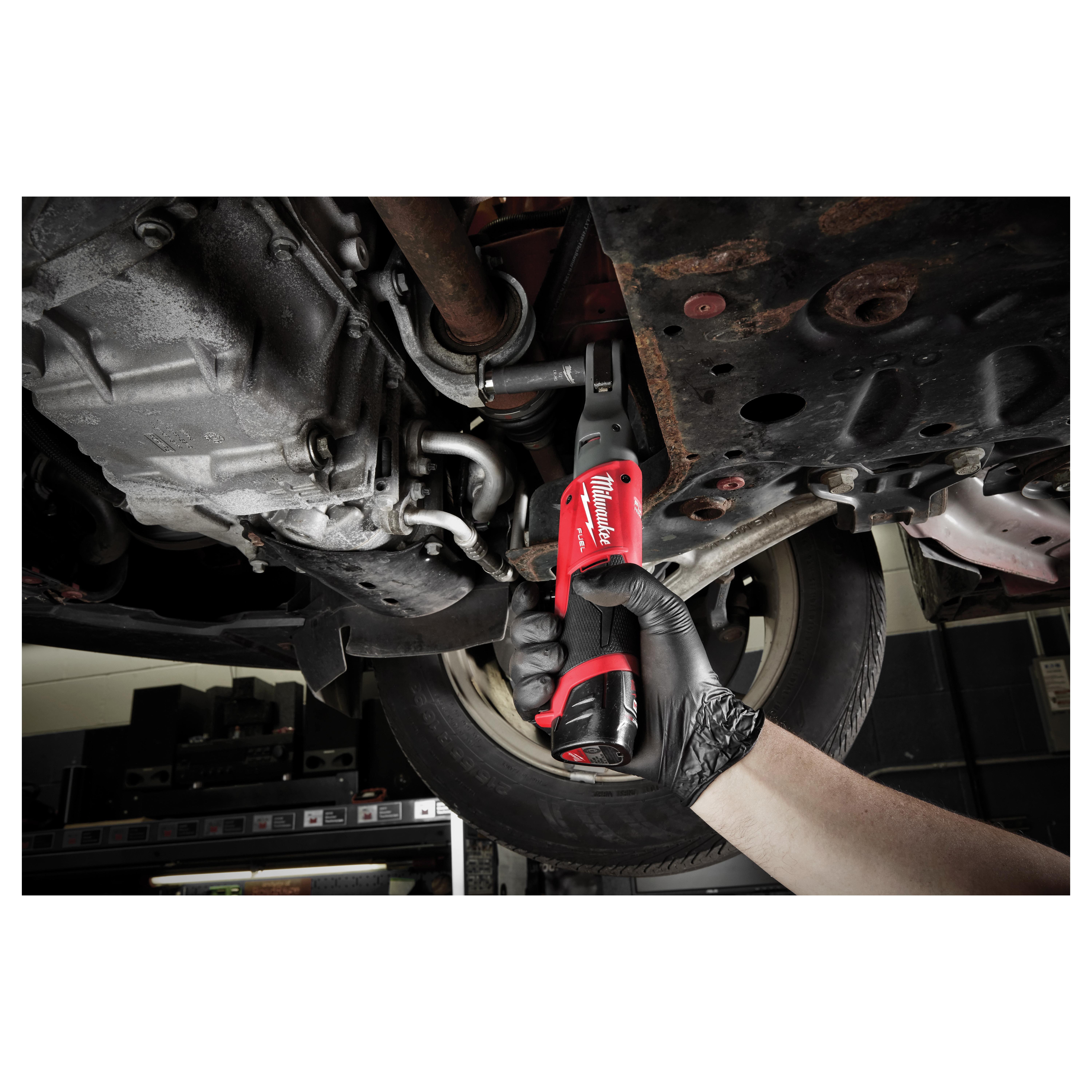 slide Milwaukee® 2557-22
