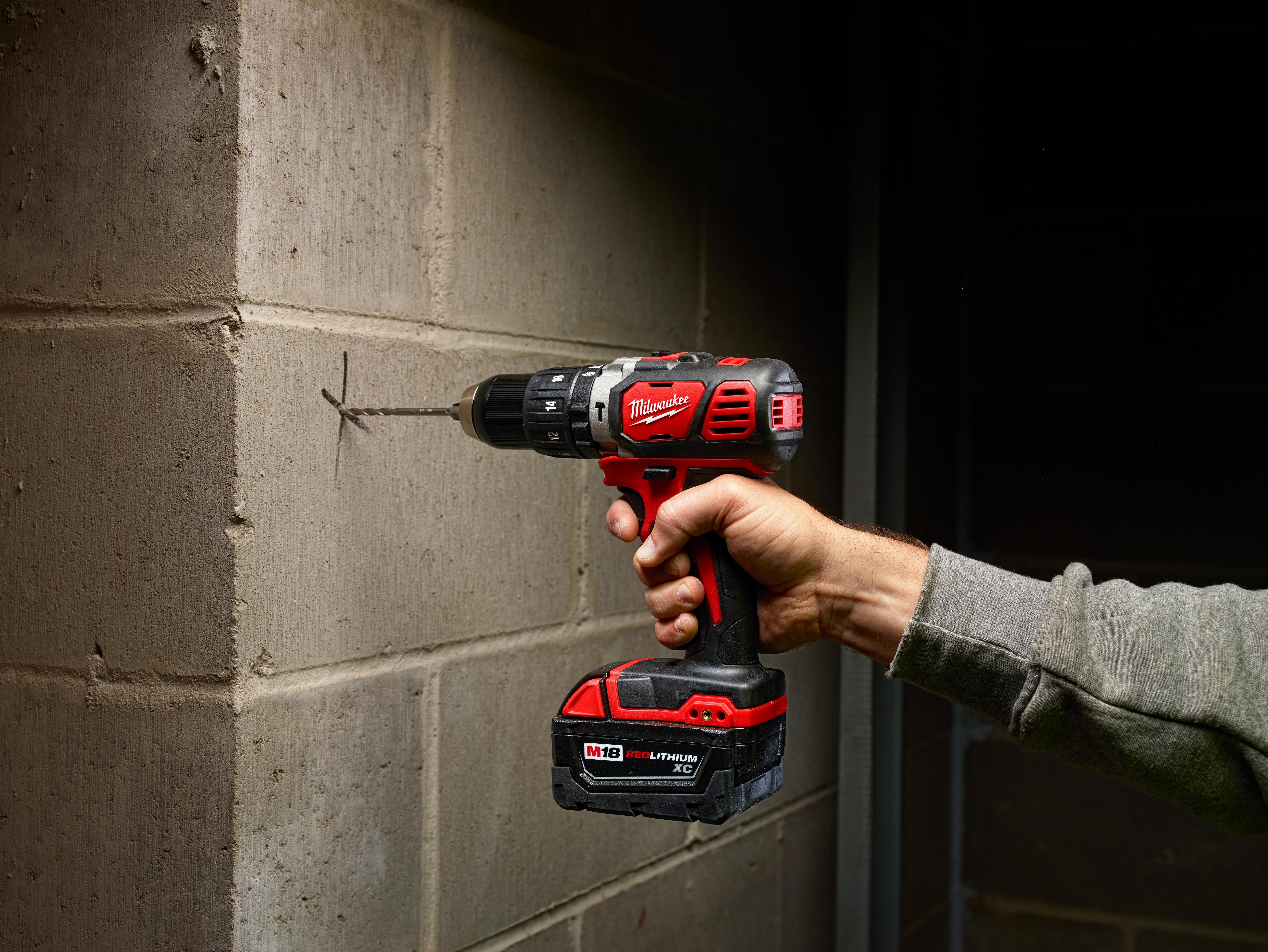 Milwaukee® 2696-24 21952
