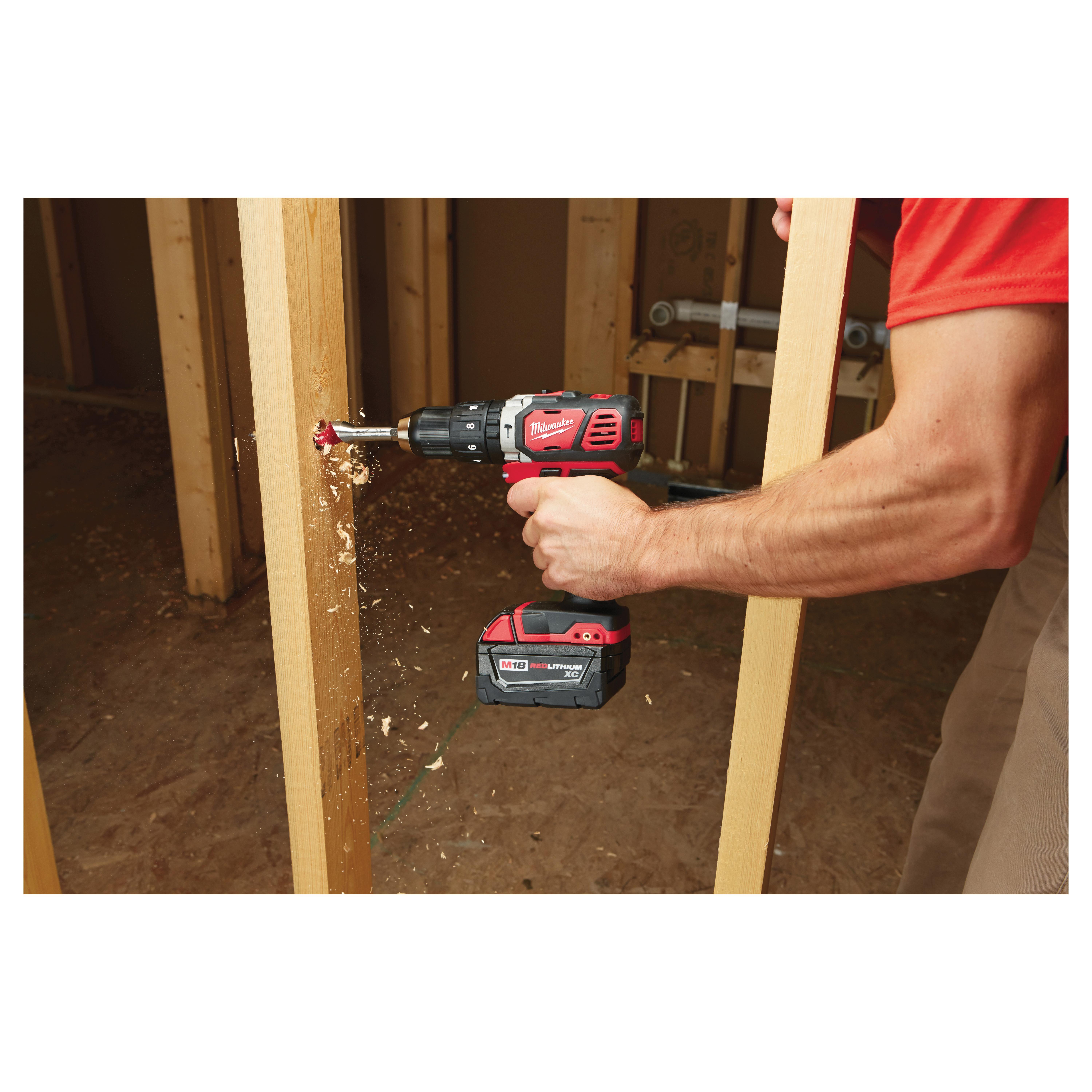 Milwaukee&reg; 2697-26PO