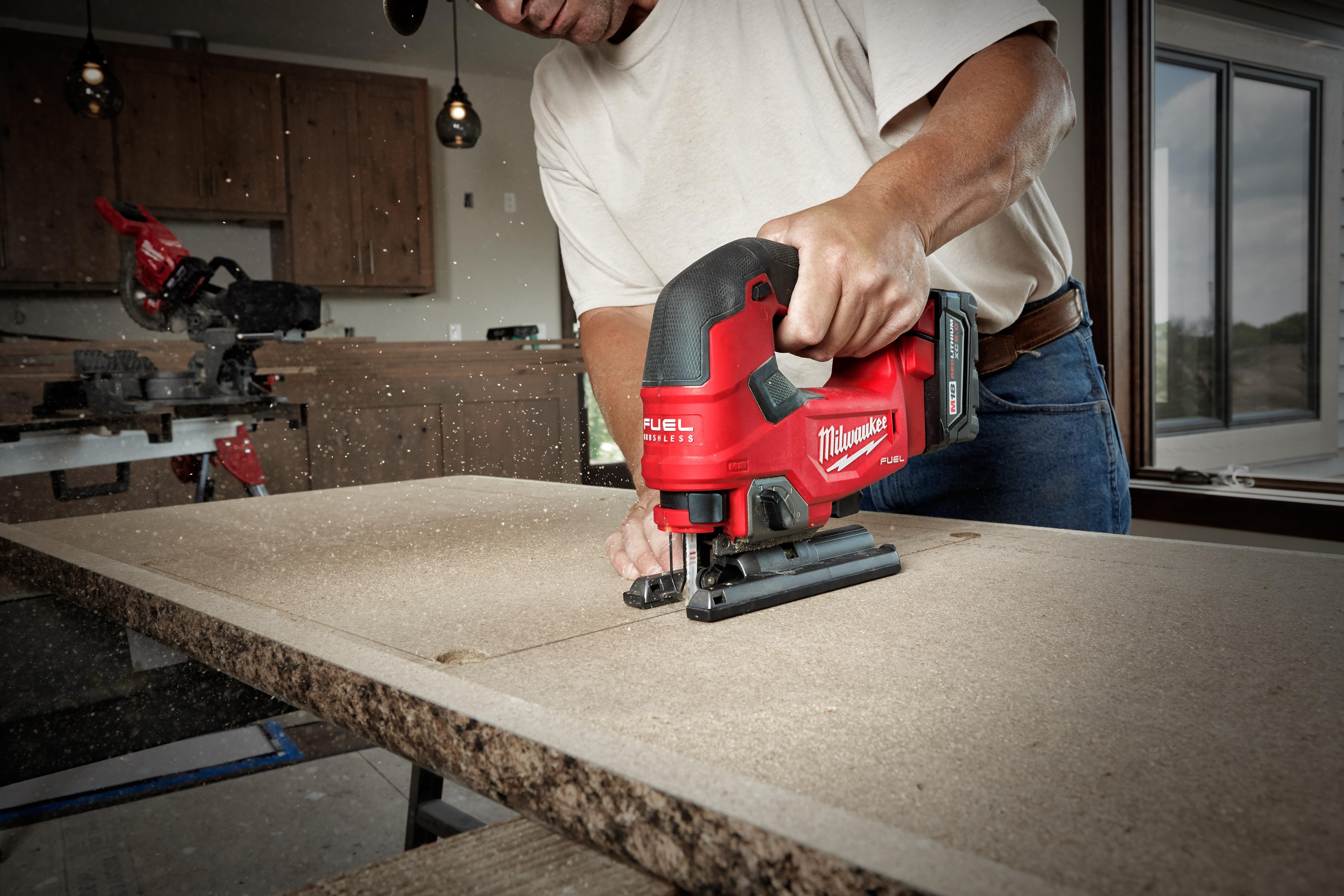 Milwaukee® 2737-80