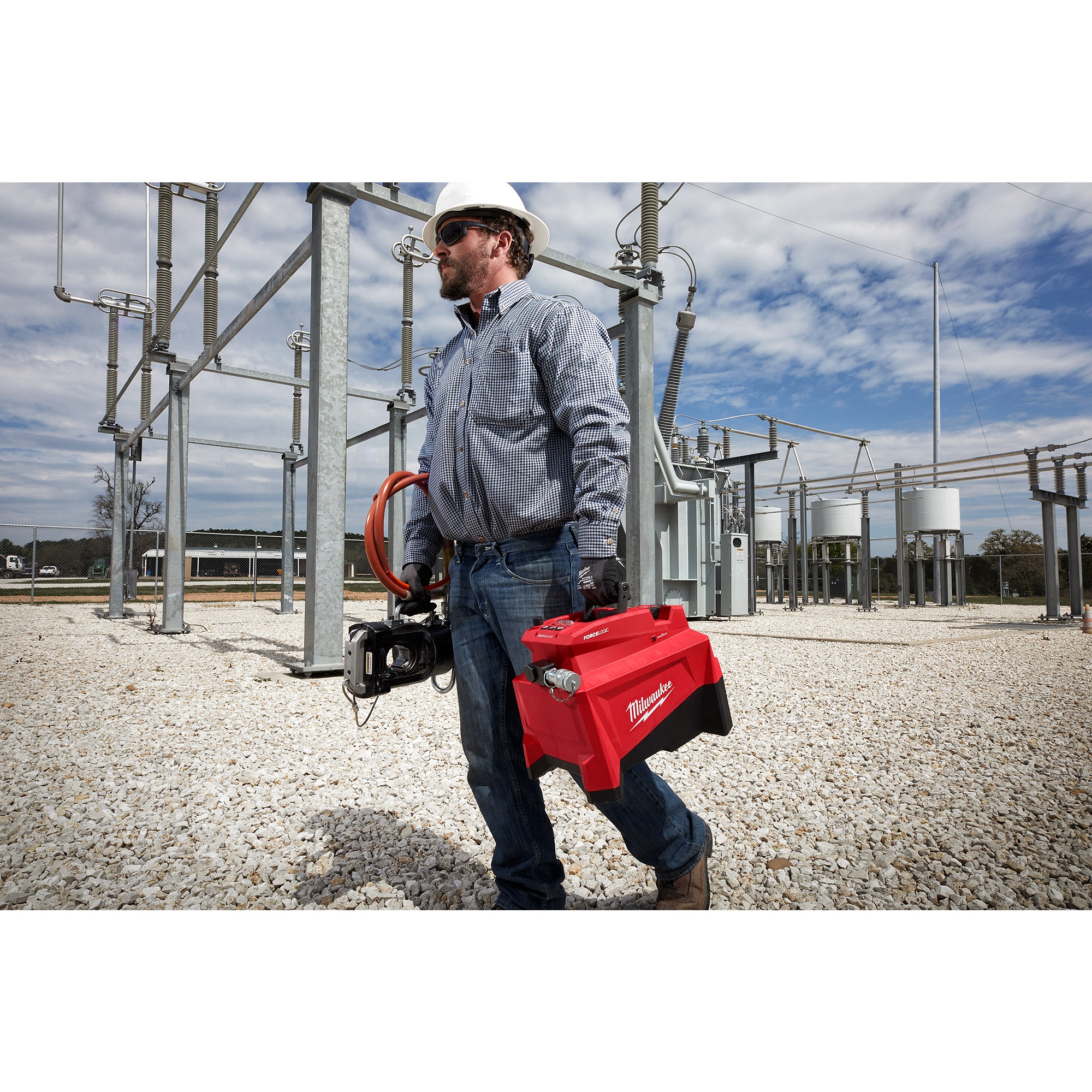Milwaukee&reg; 2774-21HD