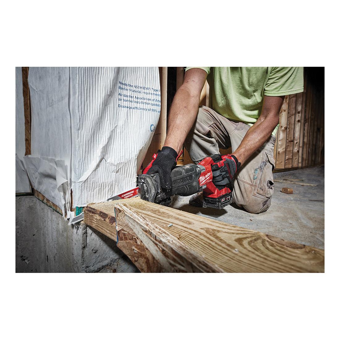slide Milwaukee® 2821-22