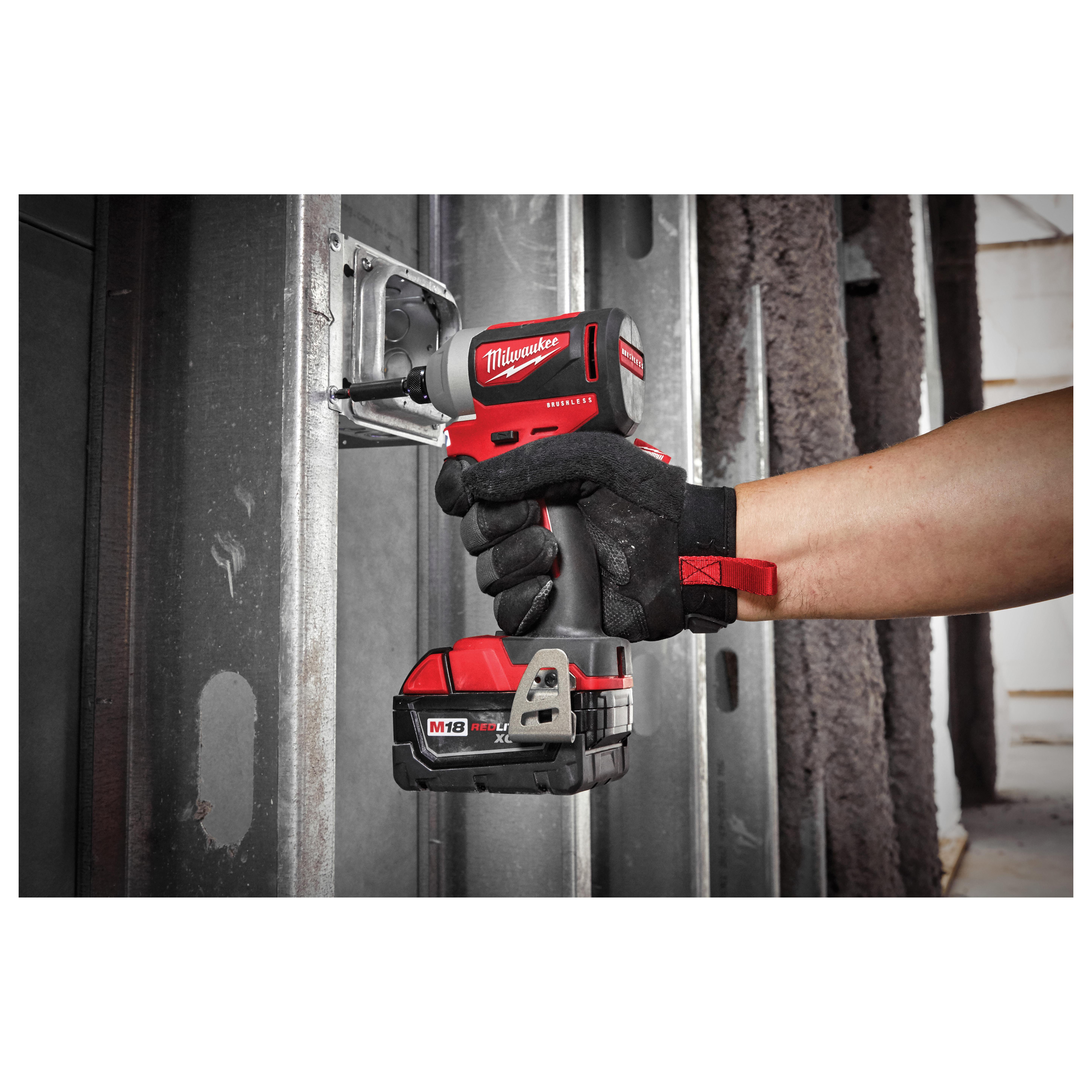 Milwaukee&reg; 2851-20 MIL 2851-20
