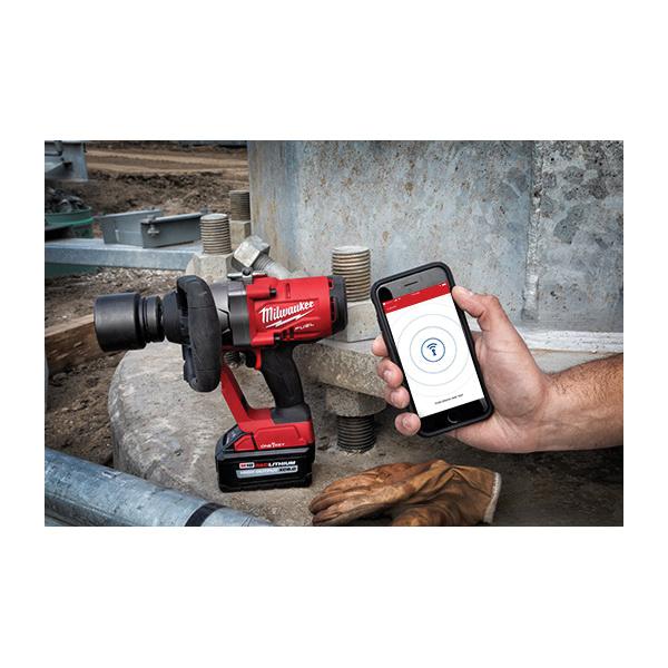 slide Milwaukee&reg; 2867-20