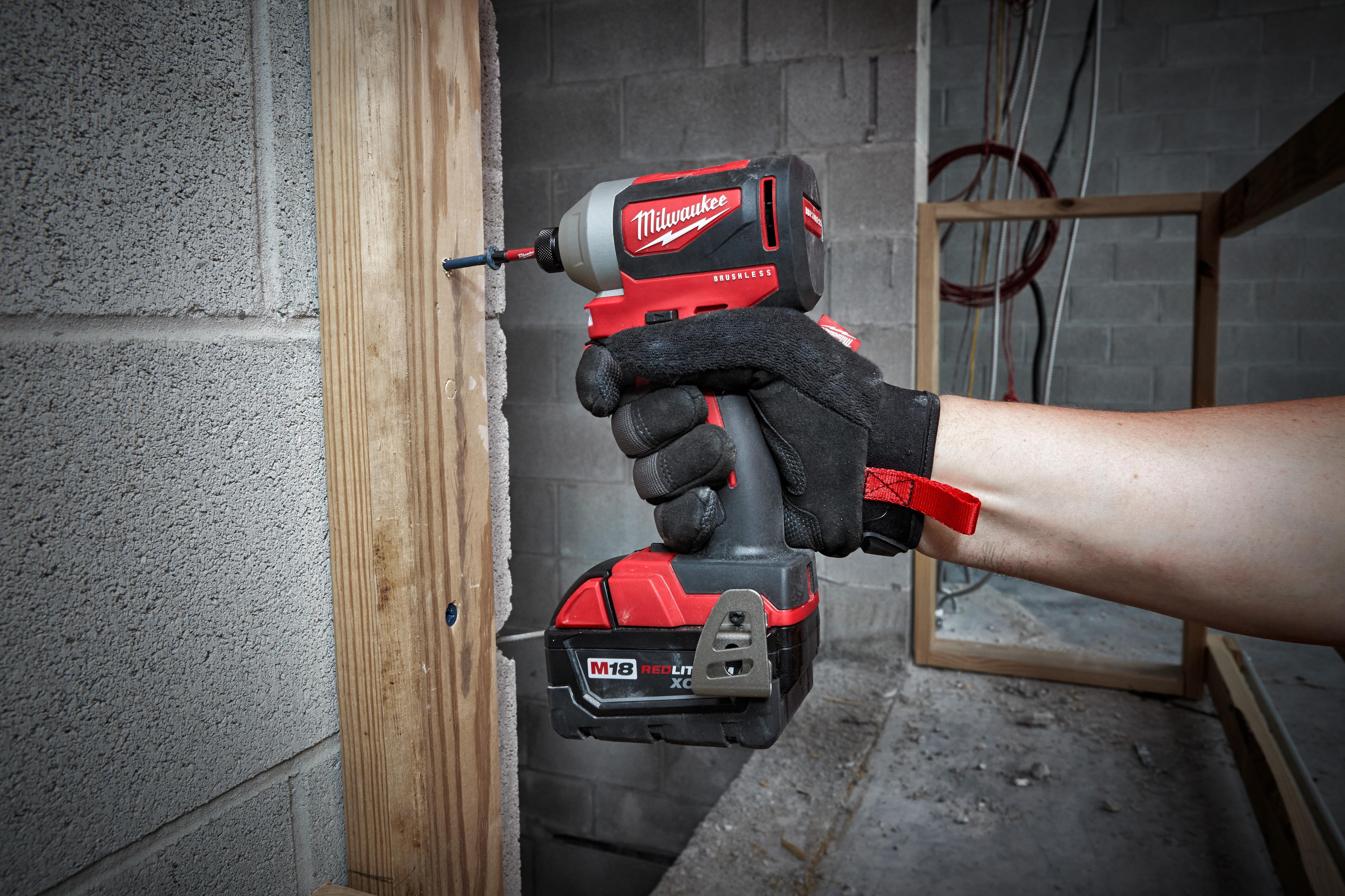 Milwaukee&reg; 2893-22CX MIL 2893-22CX