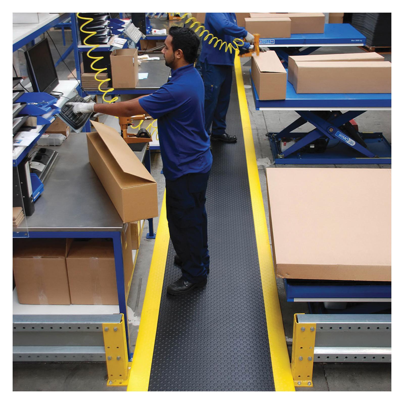NoTrax&reg; 417S0023BY Bubble Sof-Tred&trade; Dyna-Shield&reg; 417 Anti-Fatigue Mat, 3 ft L x 2 ft W x 1/2 in THK, PVC Sponge, Bubble Surface Pattern, Vinyl Base, Resists: Abrasion, Slip, Tear and Wear