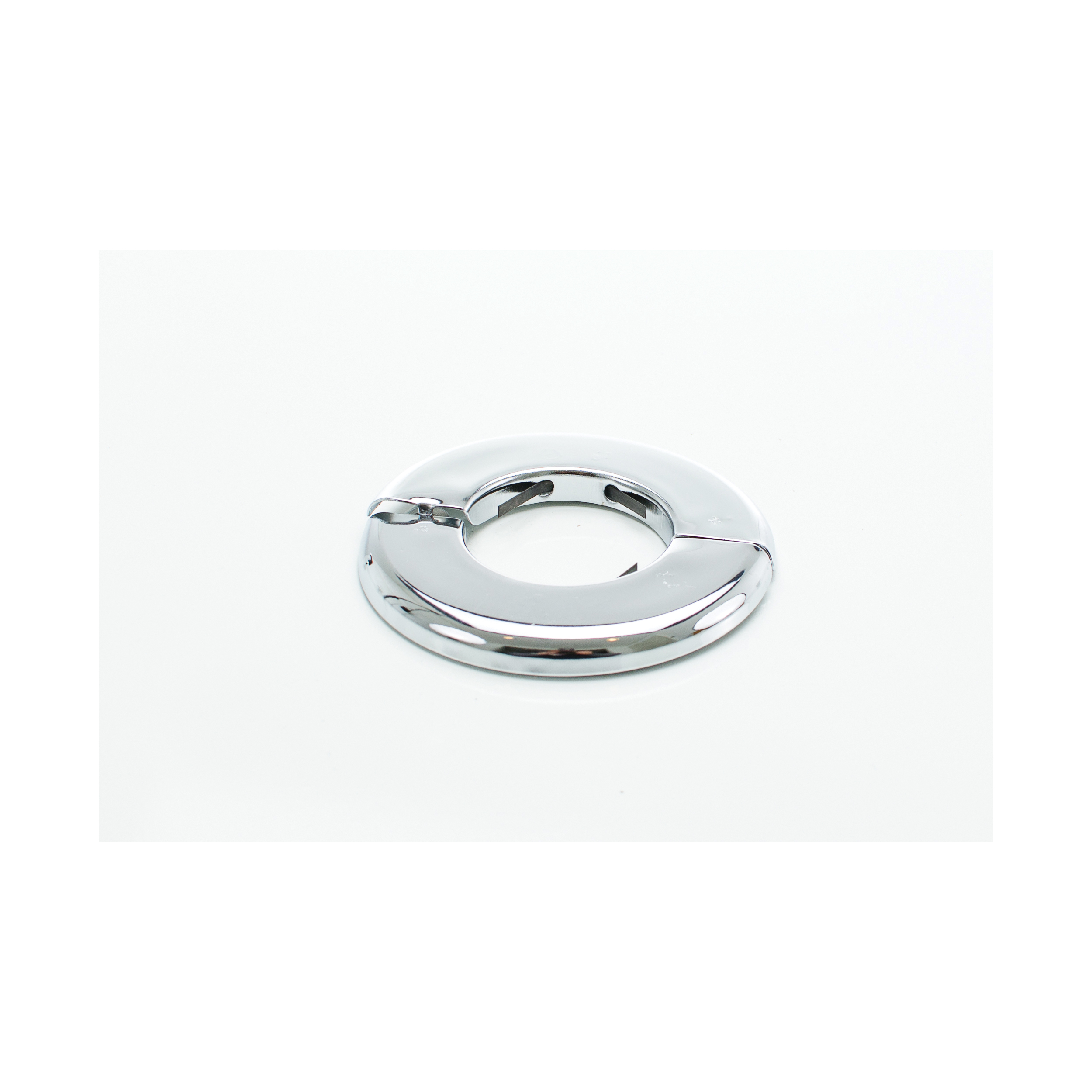 PASCO 2884 Heavy Pattern Floor and Ceiling Plate With Hinged Springs, 1-1/4 in IPS Thread, Steel, Polished Chrome