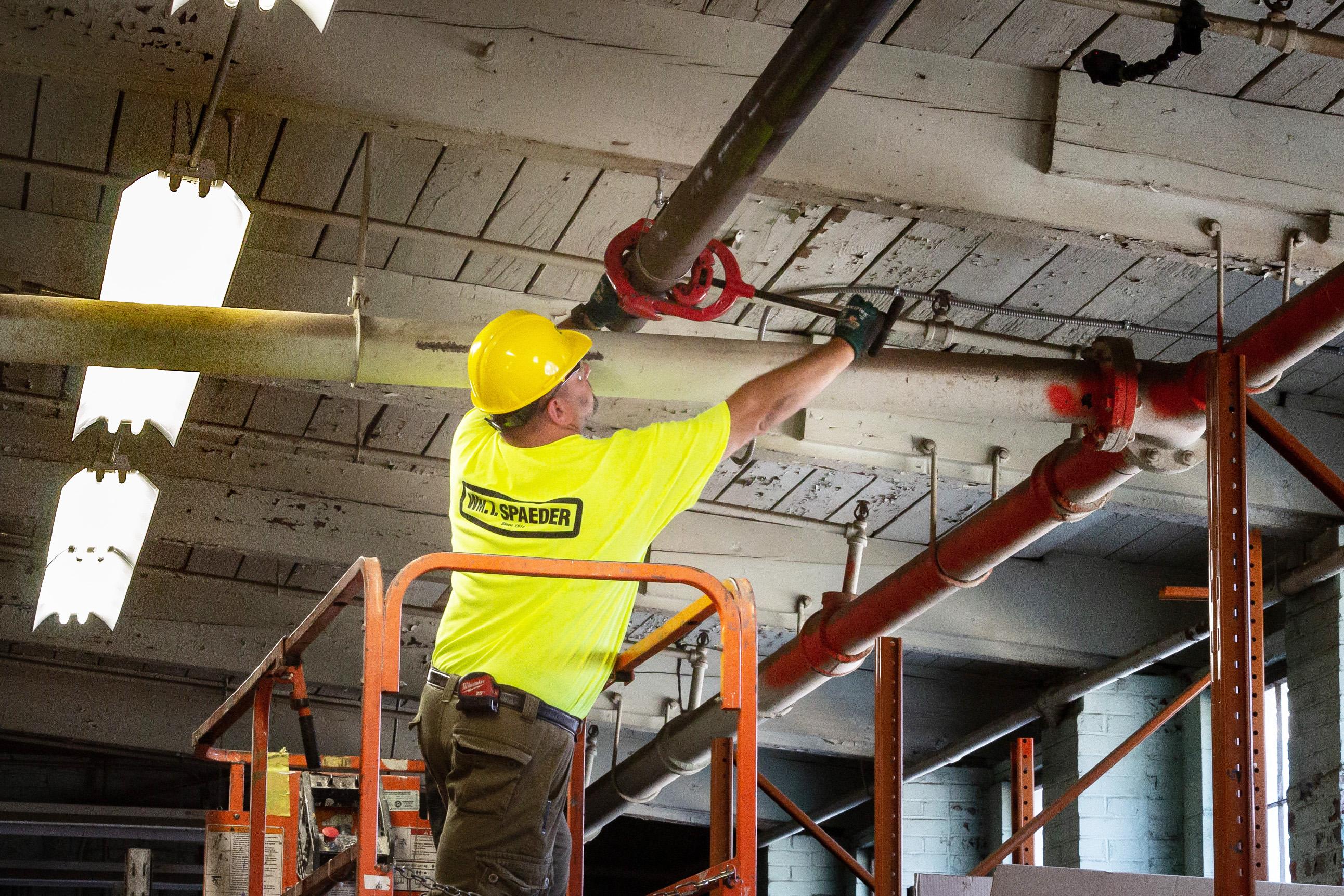 Reed 03120 Hinged Cutter, 2 to 4 in Nominal, Ergonomic Grip Rubber Handle