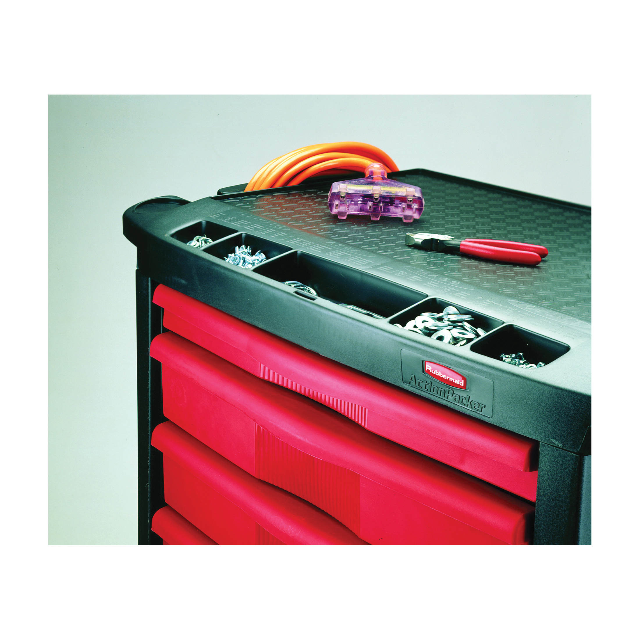 Rubbermaid® FG773488BLA RUB 7734-88