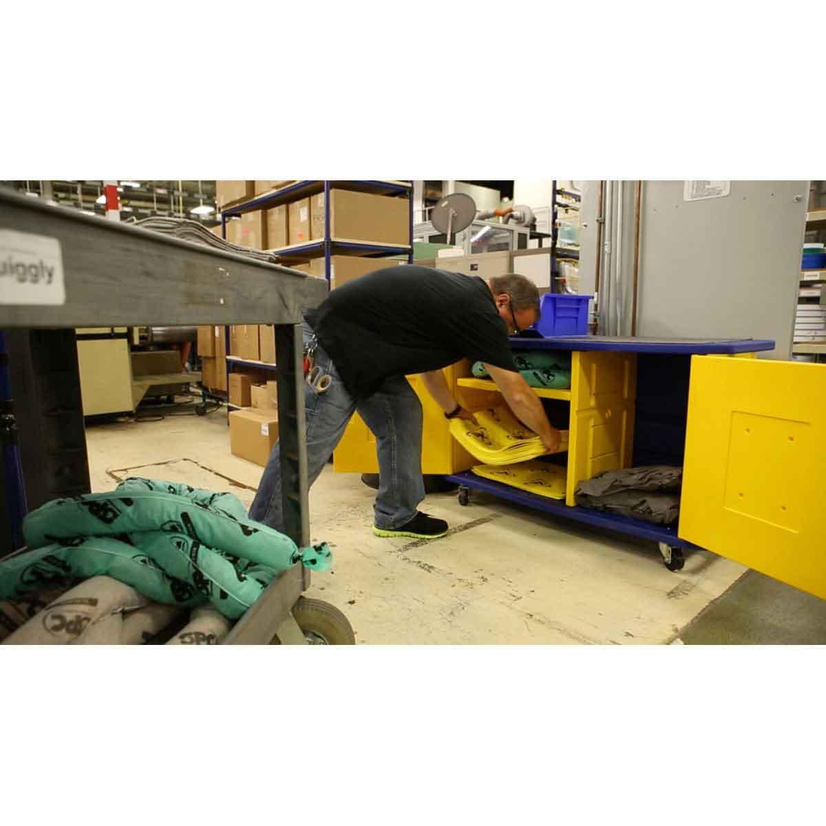 SPC&reg; SC-SD2 Spill Deck, 2 Drums, 21.2 gal Spill, 2500 lb Load, HDPE