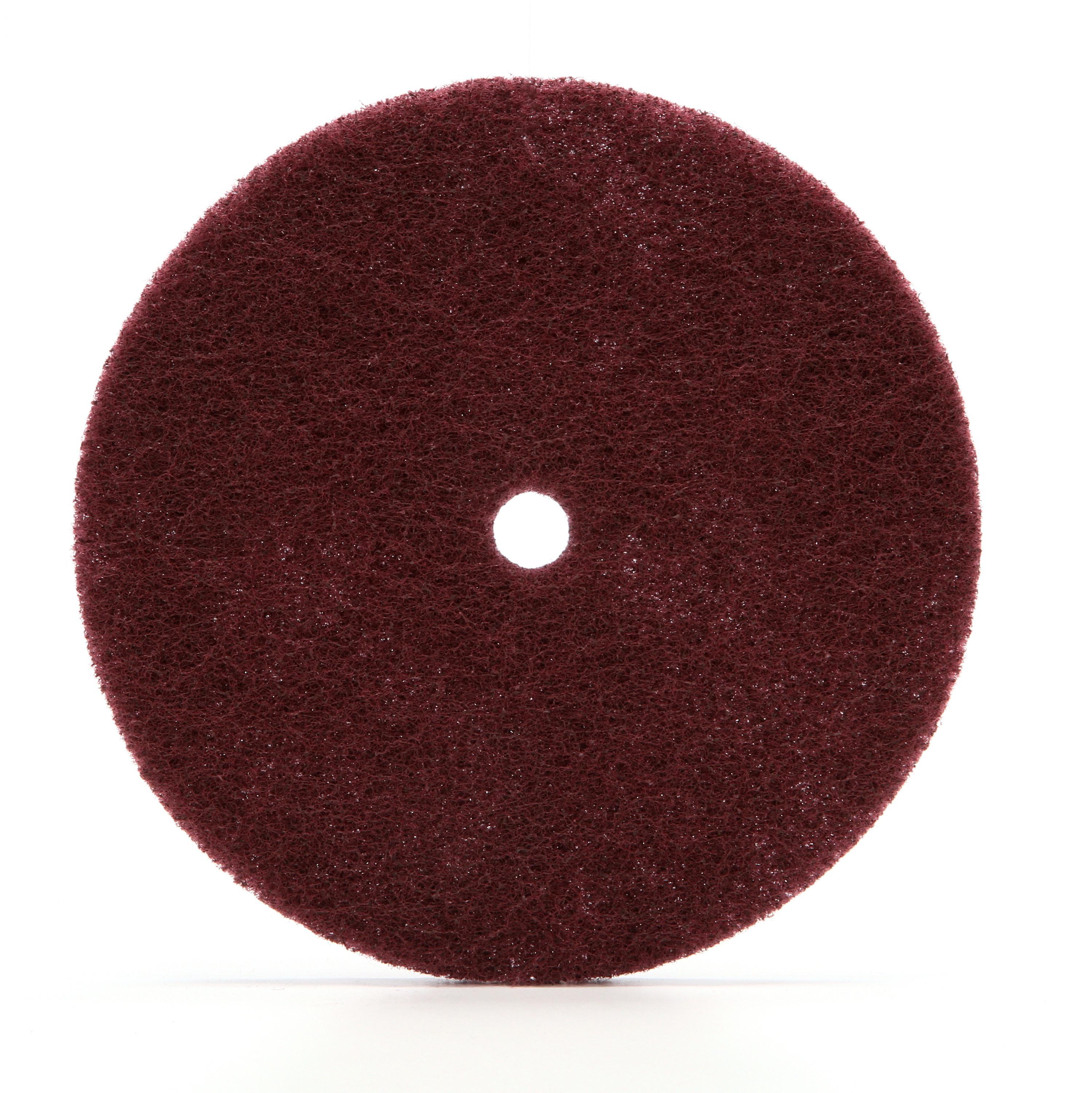 3M&trade; 7100138328 Clean and Finish Disc, 5 in Dia Disc, Very Fine Grade, Aluminum Oxide Abrasive, Non-Woven Backing