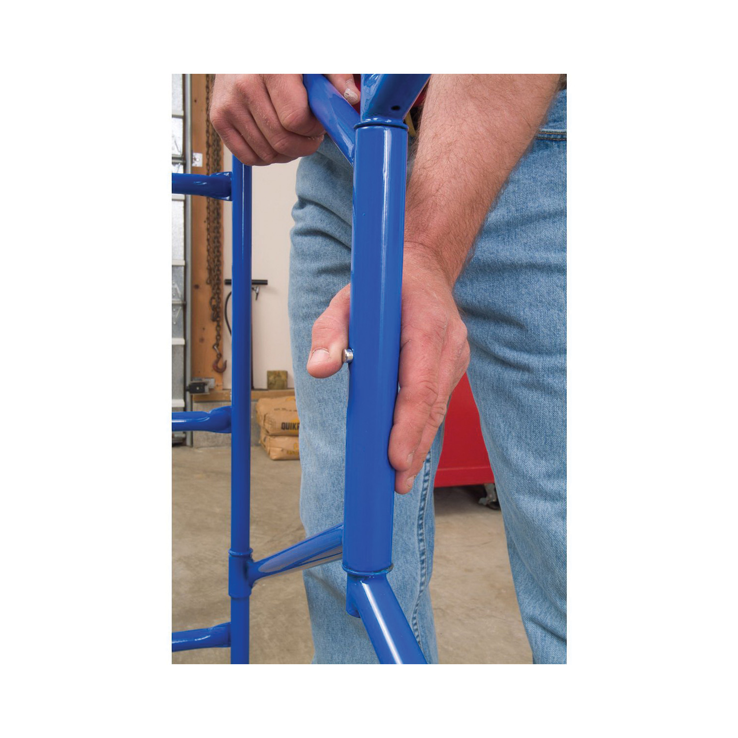 WERNER&reg; PS-48 Portable Scaffold, 25-1/2 in L x 46-1/8 in W x 50-1/8 in H, 500 lb Load, Steel