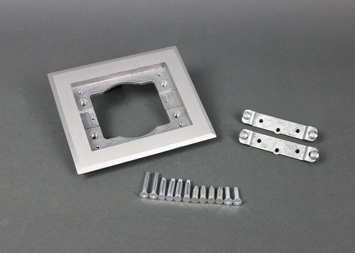 Wiremold&reg; 818TCAL