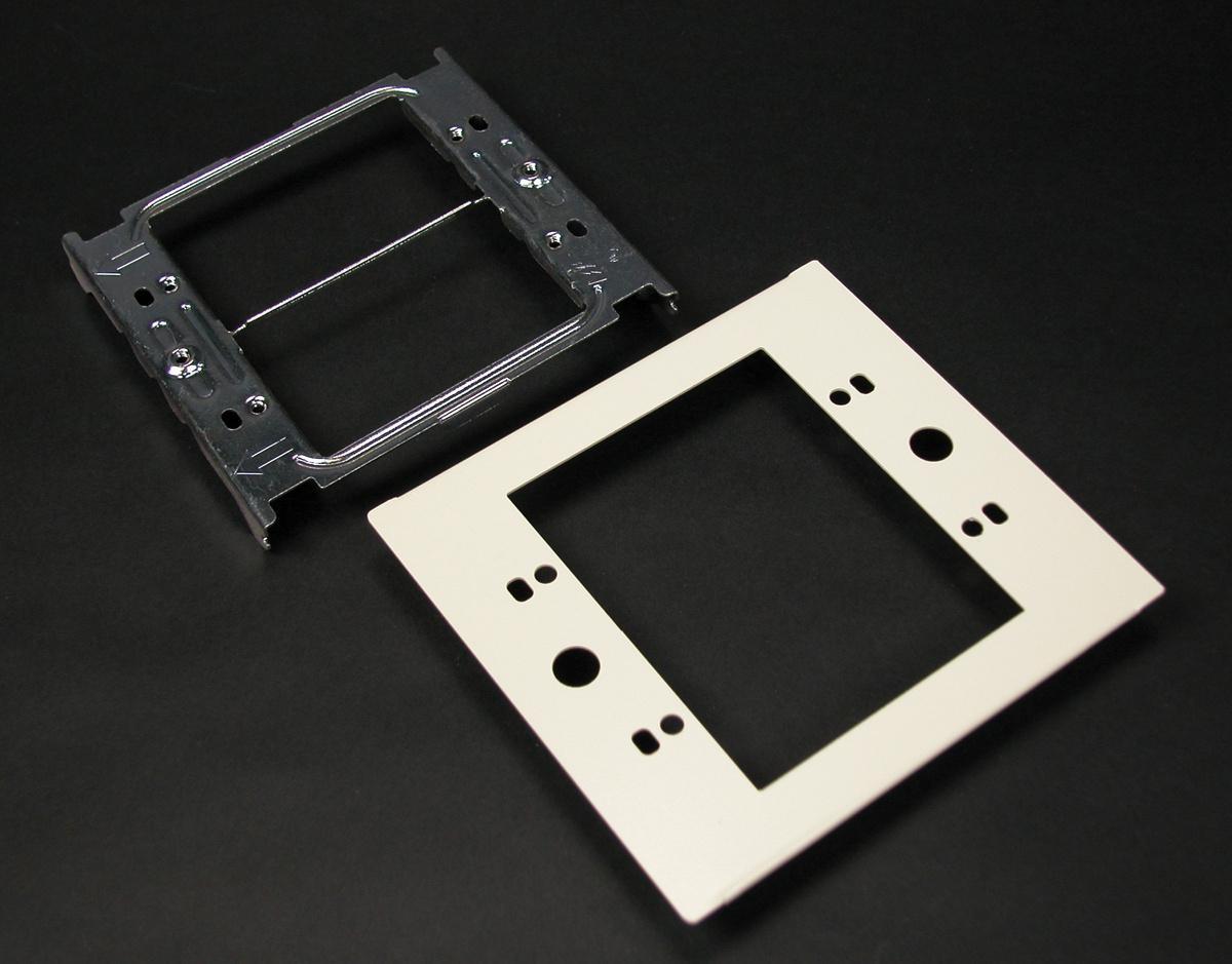 Wiremold® V4047C-1 Wiremold® V4047C-1
