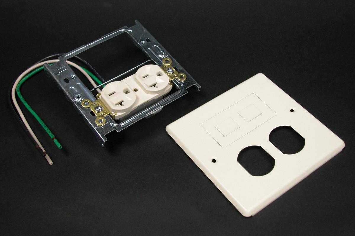 Wiremold&reg; G4047WF