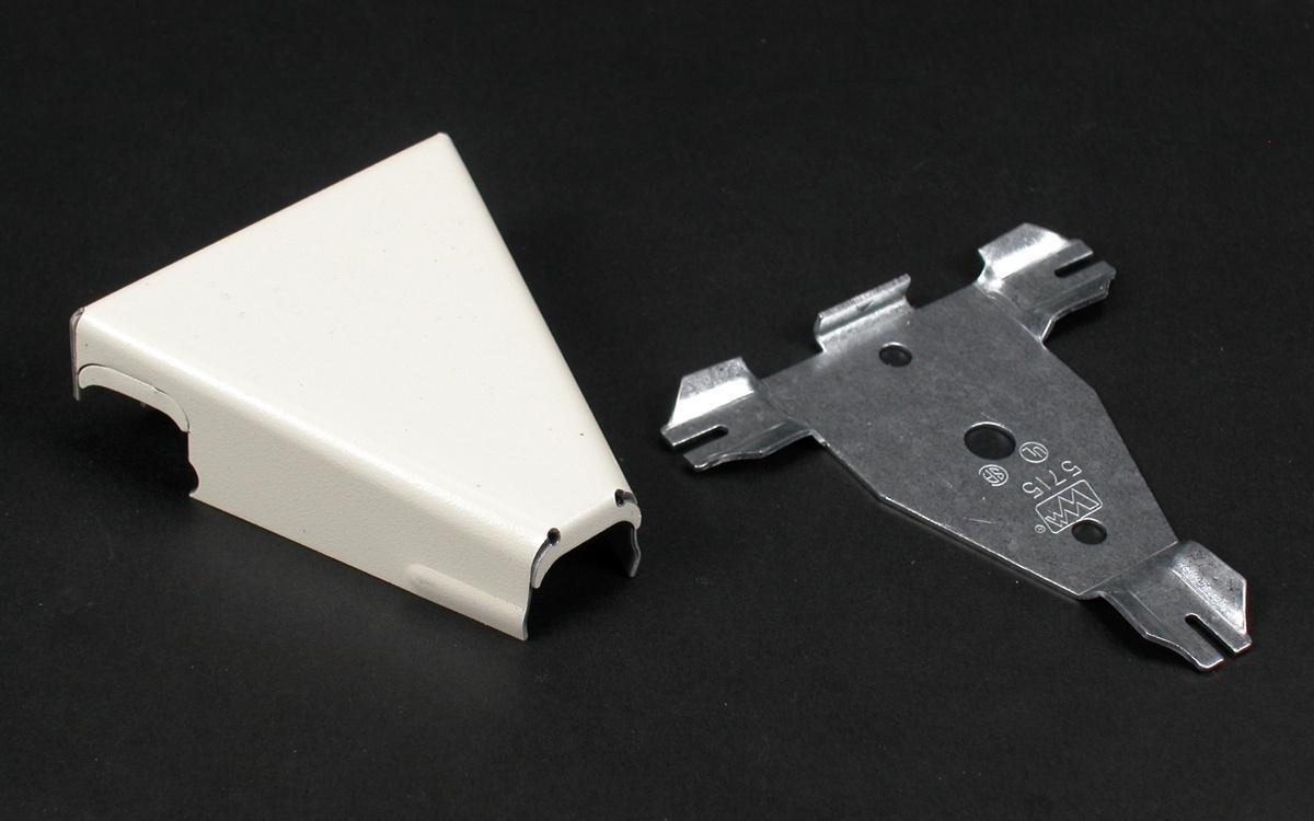 Wiremold&reg; 5715WH