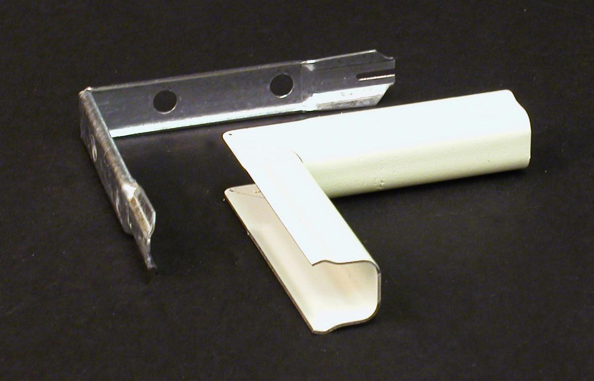 Wiremold&reg; V717