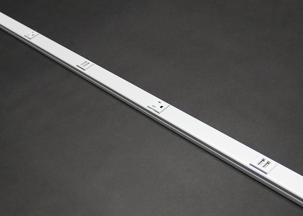 Wiremold&reg; V20GB509TRUSBA