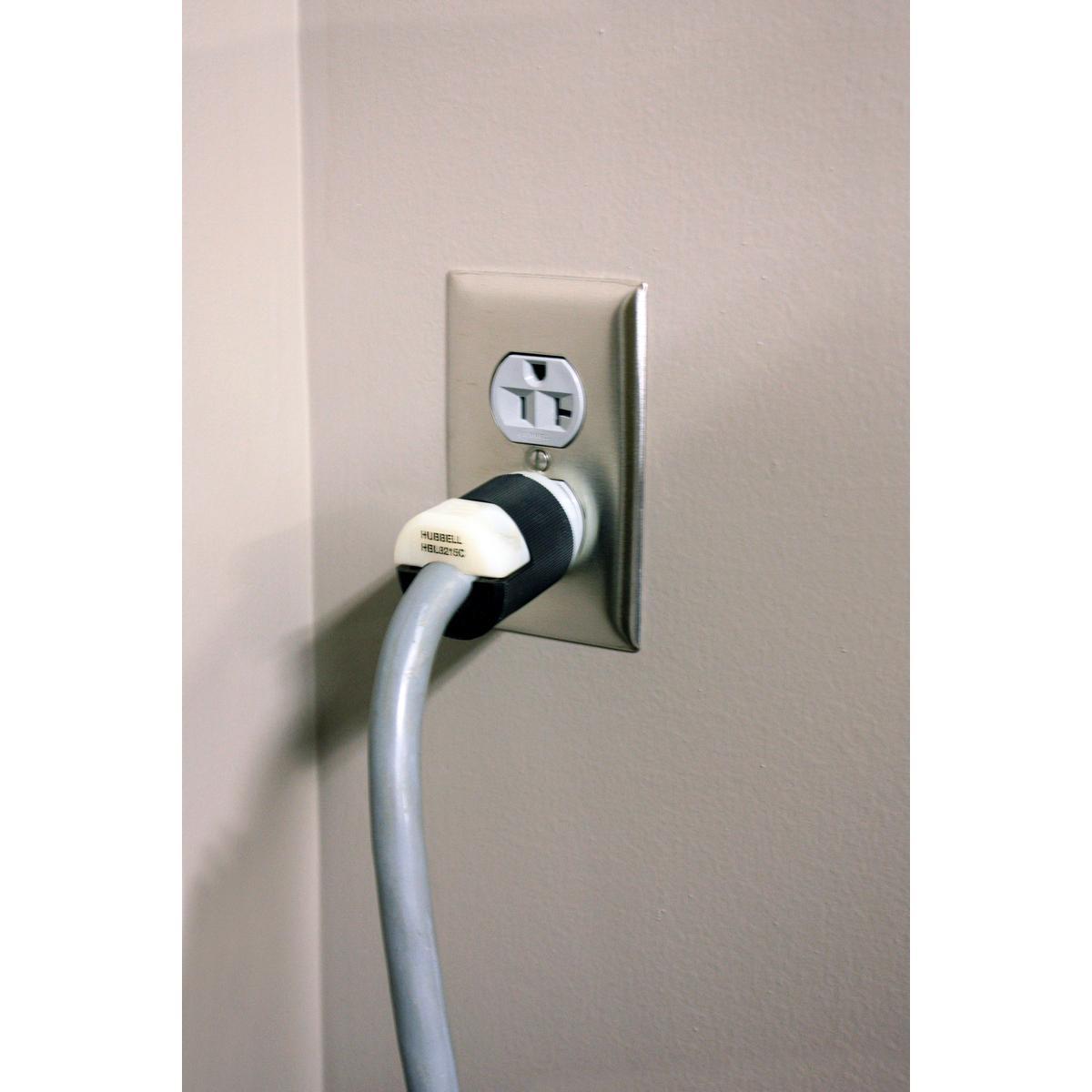 Hubbell HBL8215C Plug, Hospital Grade, 15 amp, 125V, 5-15P